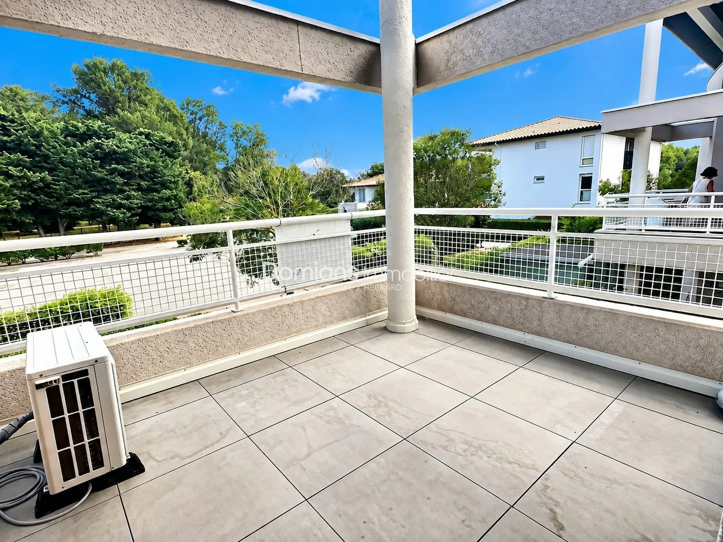 Appartement T2 à Saint-Cyprien Plage avec terrasse et piscine