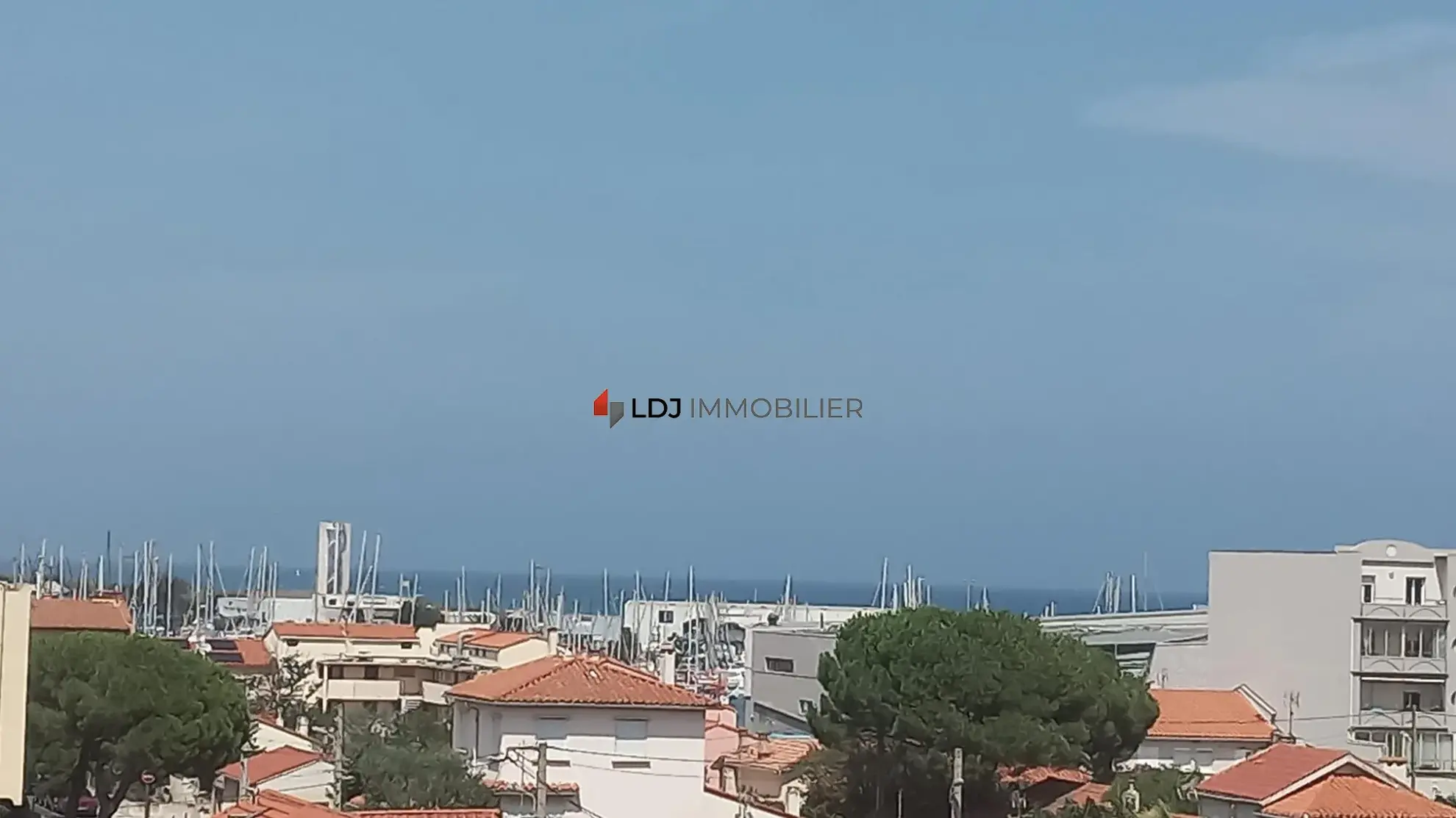 Appartement F2 avec garage à Canet-en-Roussillon, proche du port et de la plage