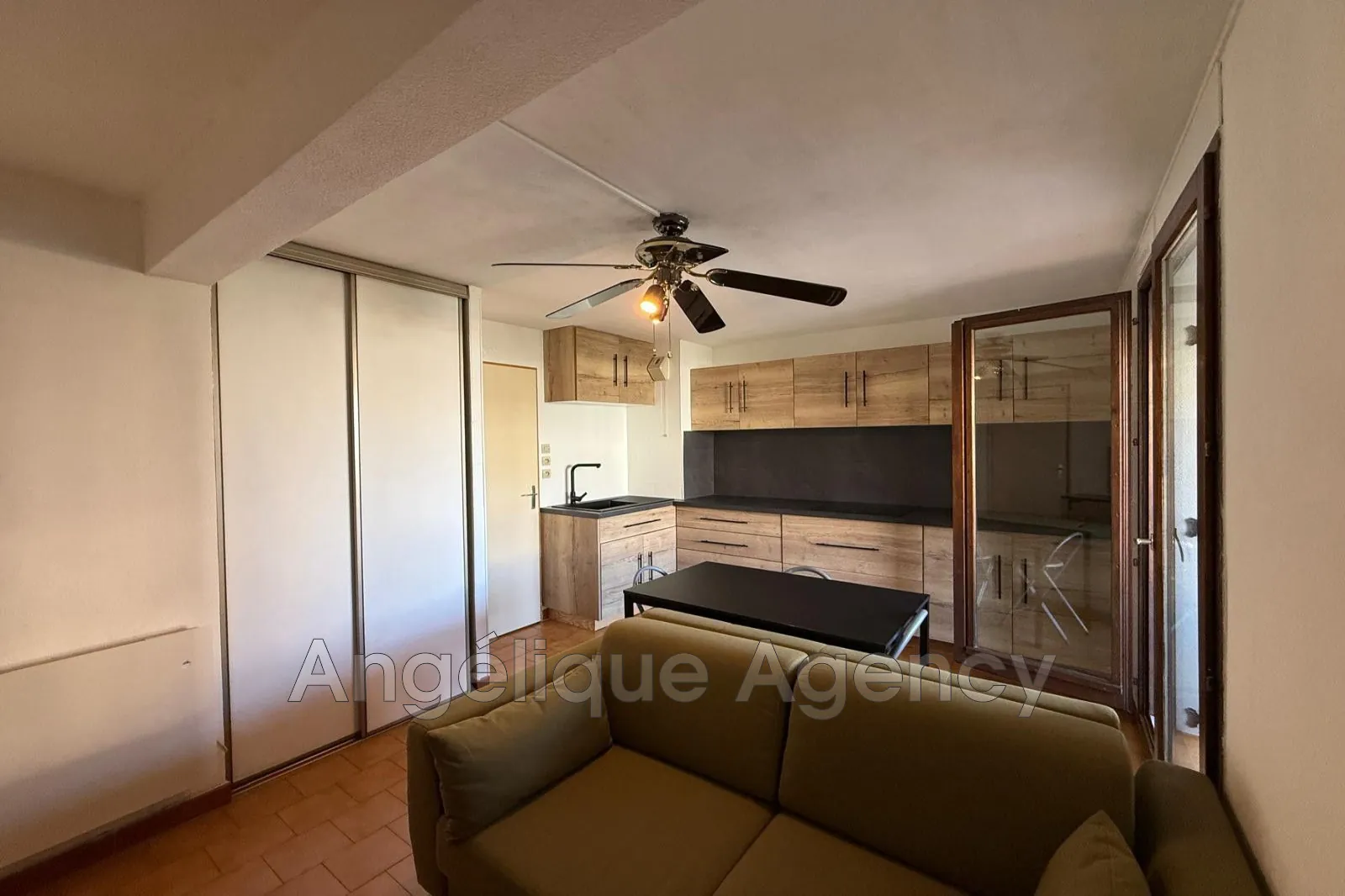 Agréable appartement 2 pièces avec parking à Saint-Aygulf