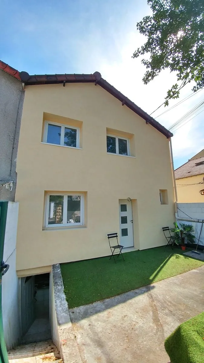 Maison avec studio indépendant à Argenteuil – Opportunité d'investissement rentable