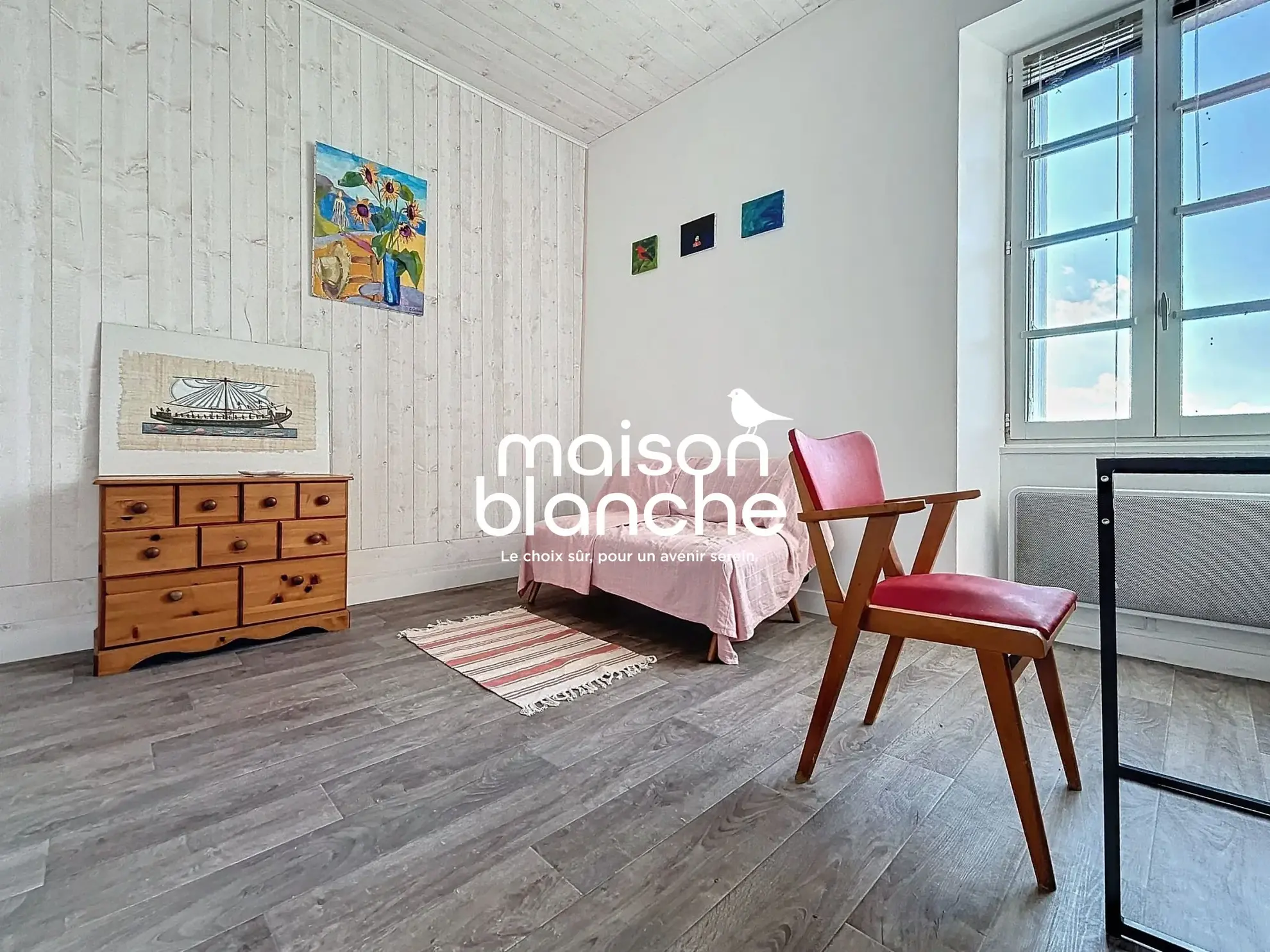 Maison charentaise à Muron avec jardin clos et potentiel de rénovation