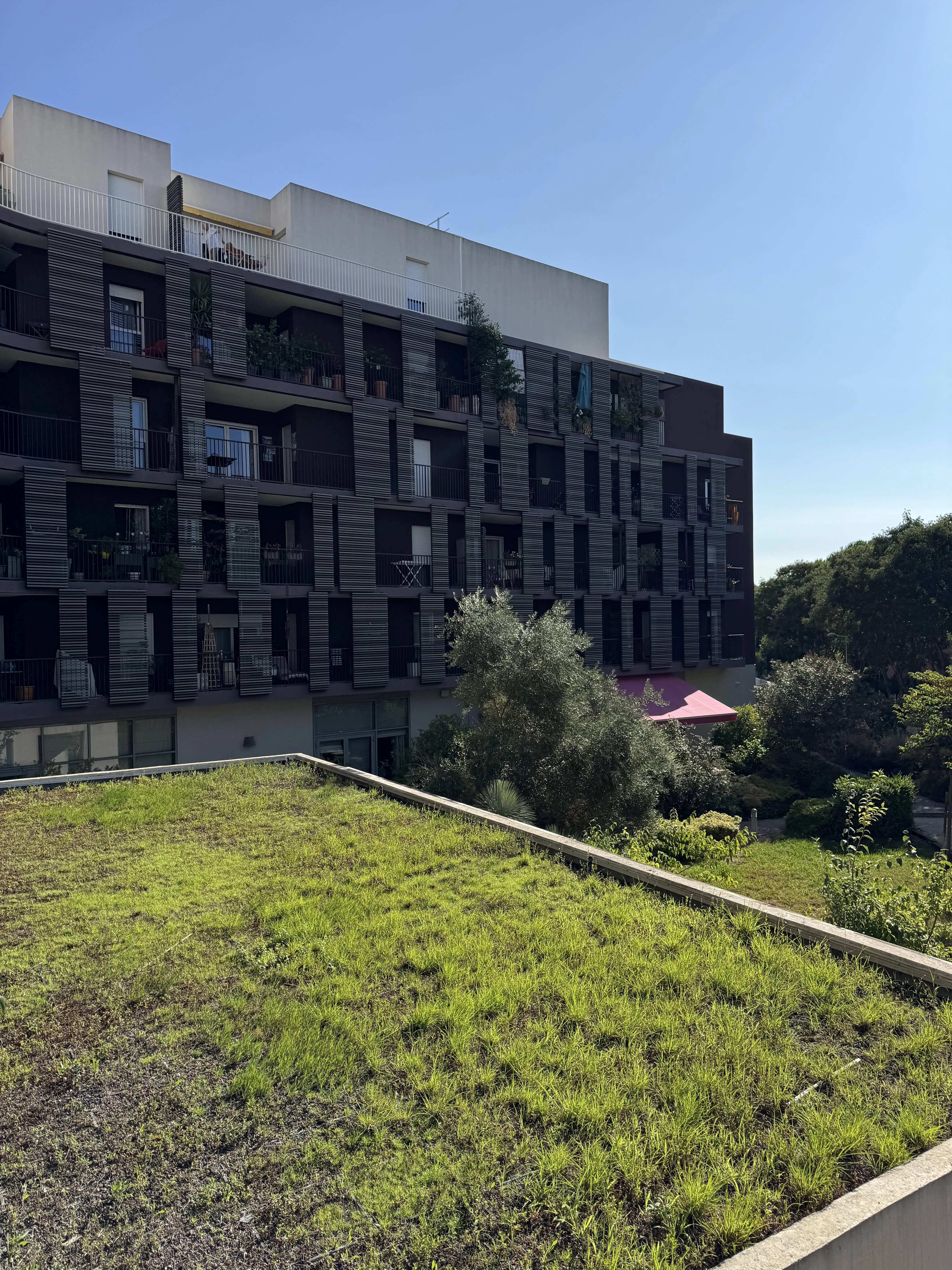 Appartement Type 3 en Résidence Senior à Montpellier avec Parking Privé