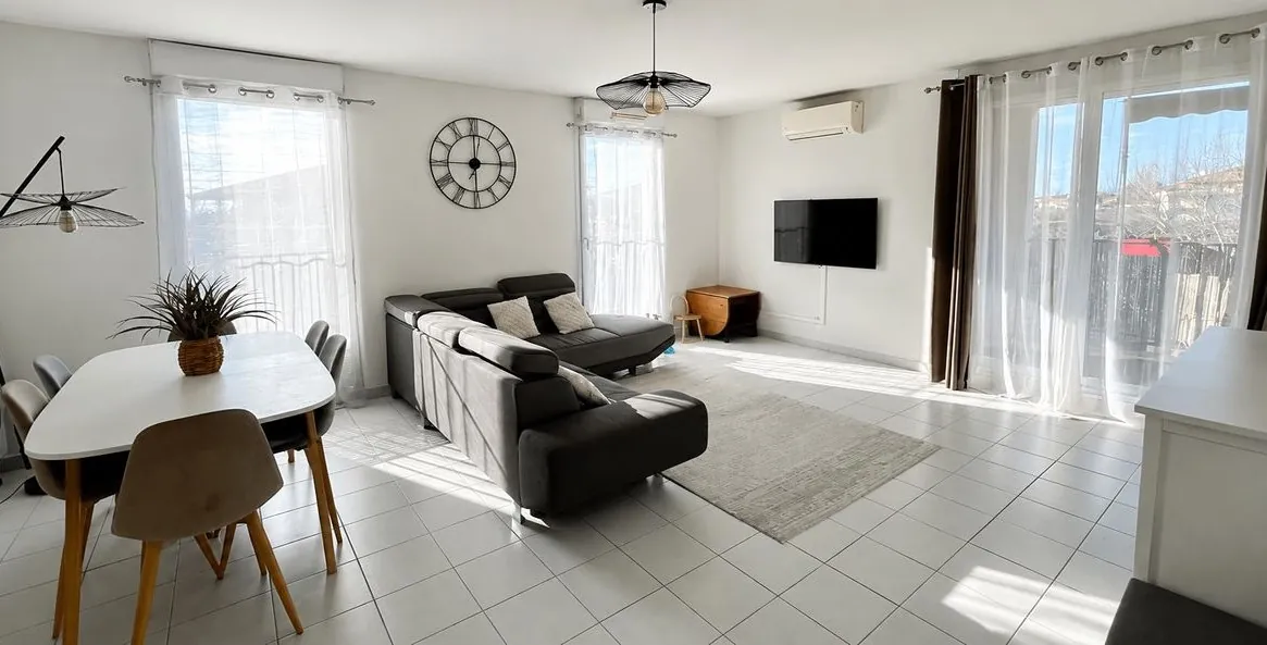 Appartement T3 de 65m² à Aix-en-Provence avec balcon et cave