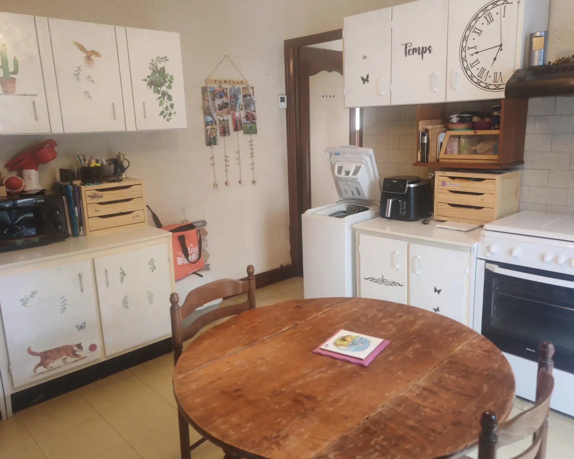 Maison de village avec terrasse à Donzenac en centre-ville proximité Brive