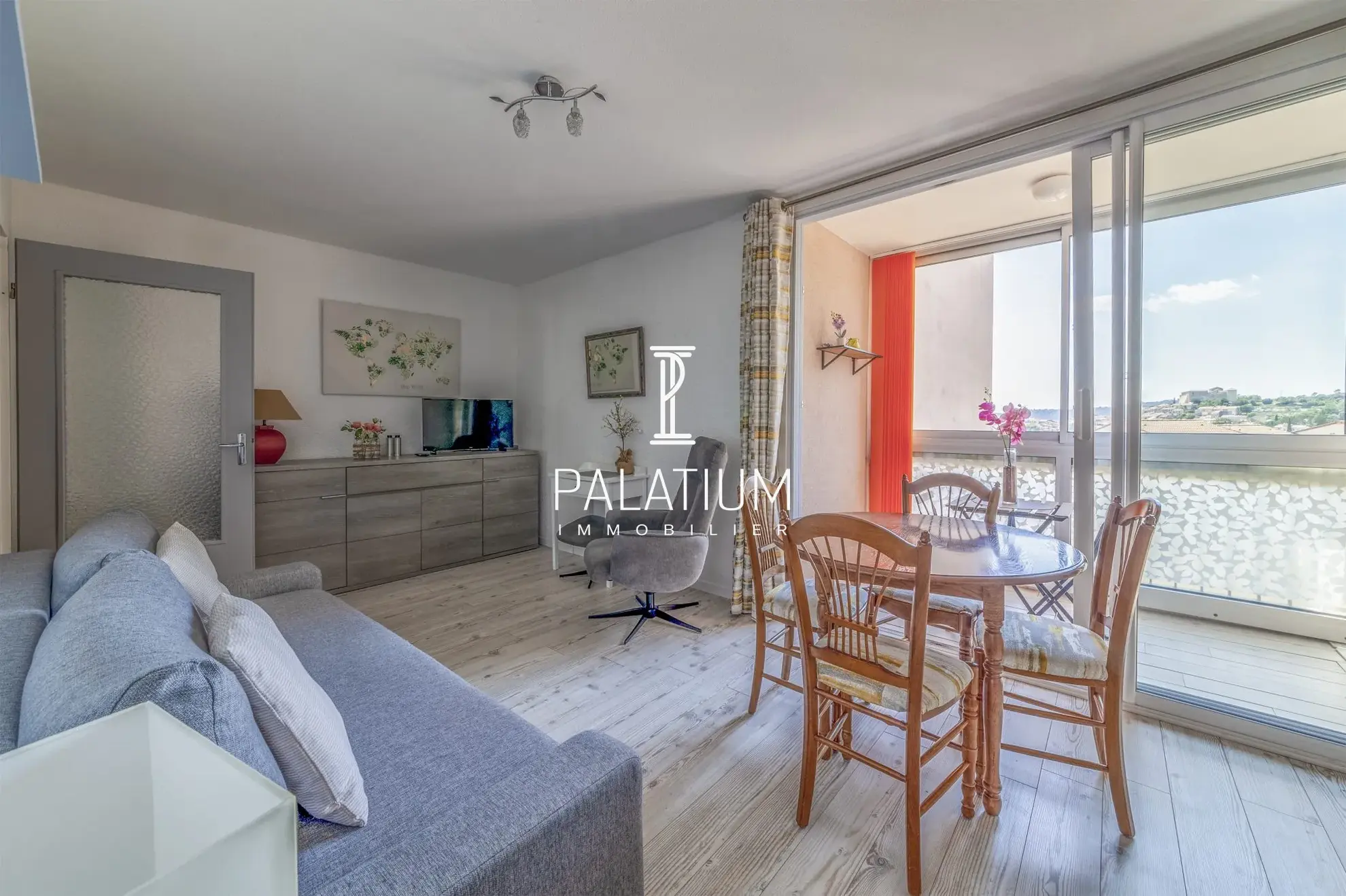Appartement à vendre à Gréoux-les-Bains avec vue sur le château