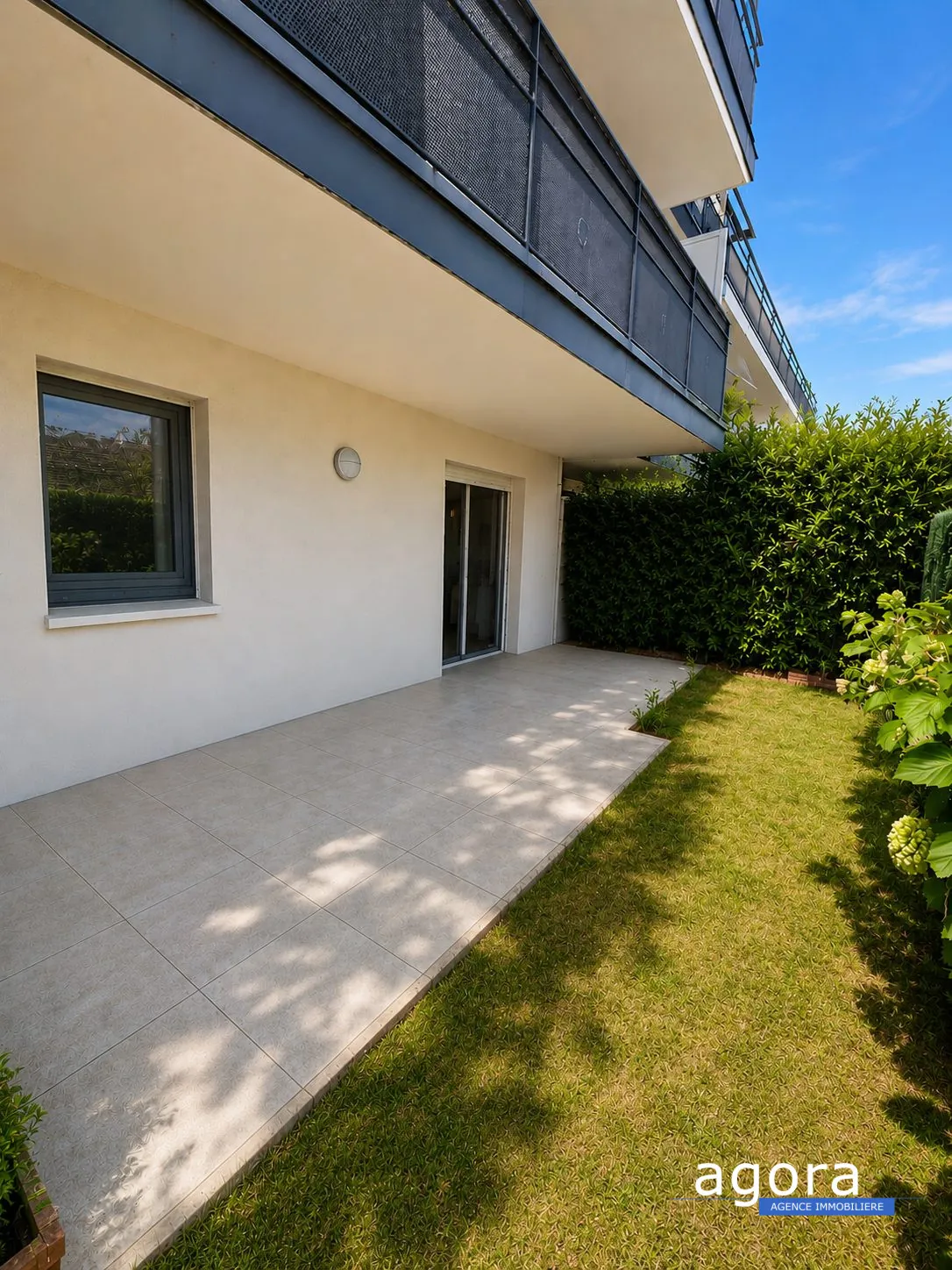 A vendre appartement F2 avec terrasse, cave et garage à Thionville Garche