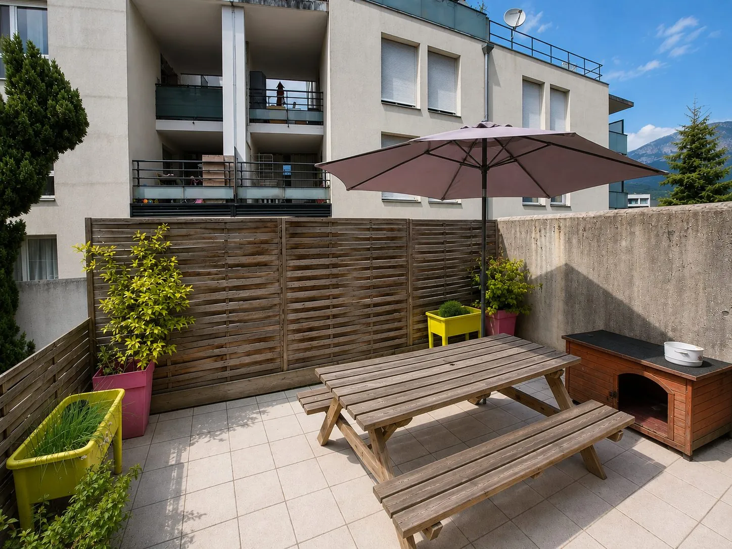 Appartement T3 bis lumineux avec terrasse et garage à Chambéry