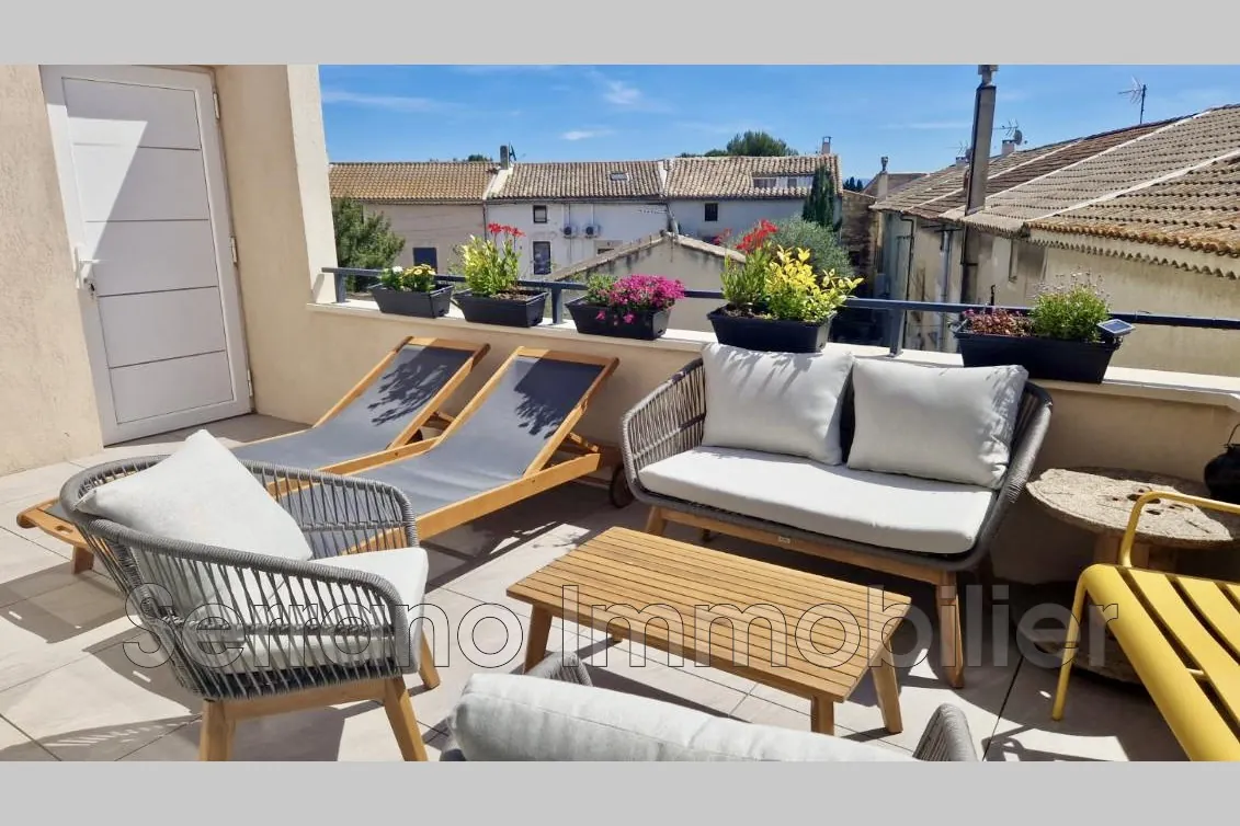 Appartement de 3 pièces avec terrasse à Maillane, résidence récente