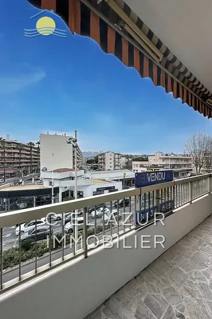 Studio de 27 m² à Cagnes-sur-Mer avec terrasse et cave