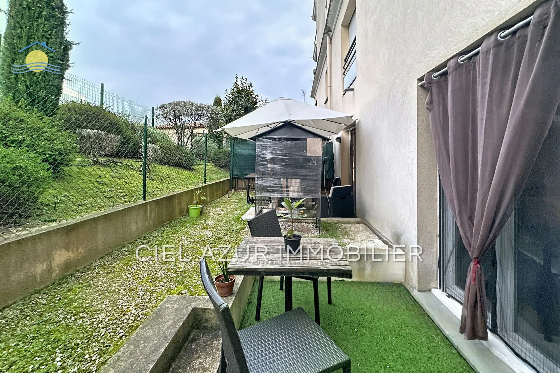 Bel appartement 2 pièces à vendre à Grasse avec terrasse et parking