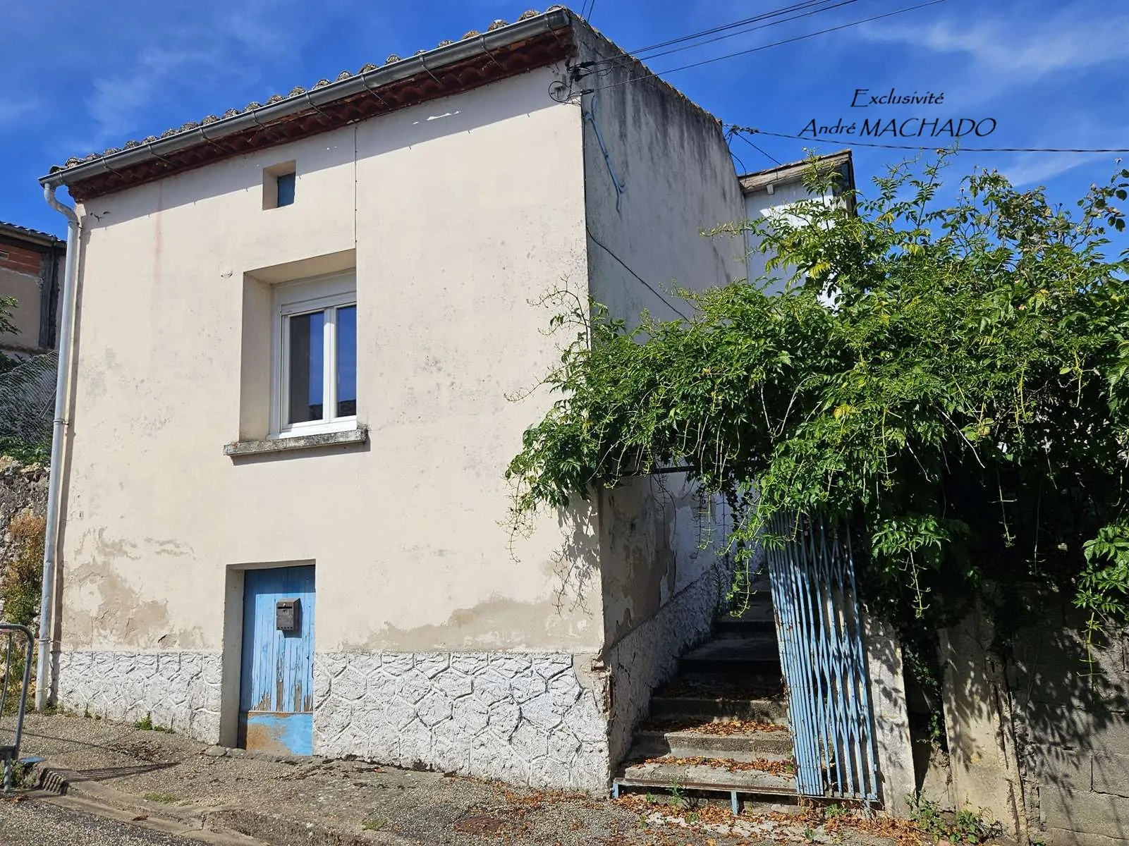 Maison de ville de 50m² à Buzet-sur-Baïse avec terrasse et cave