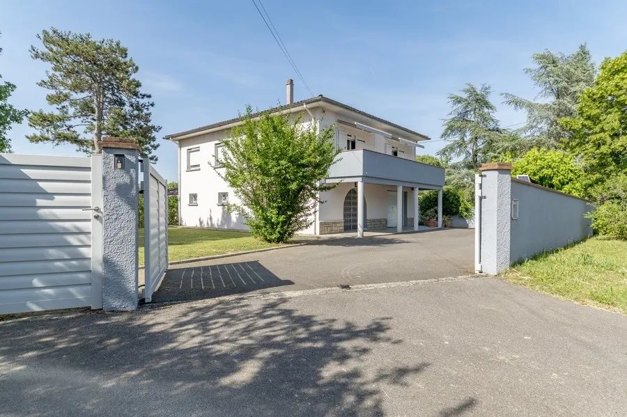Vente maison T4 avec terrain et piscine à Montauban - Quartier Vigne-École