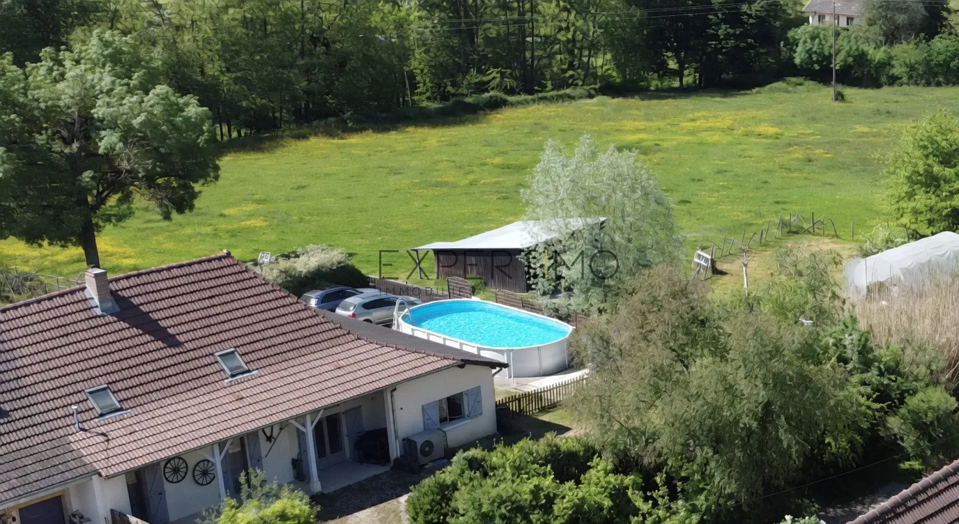 Maison avec piscine et terrain de 1,7 ha à Bantanges (71500), idéale vie à la campagne