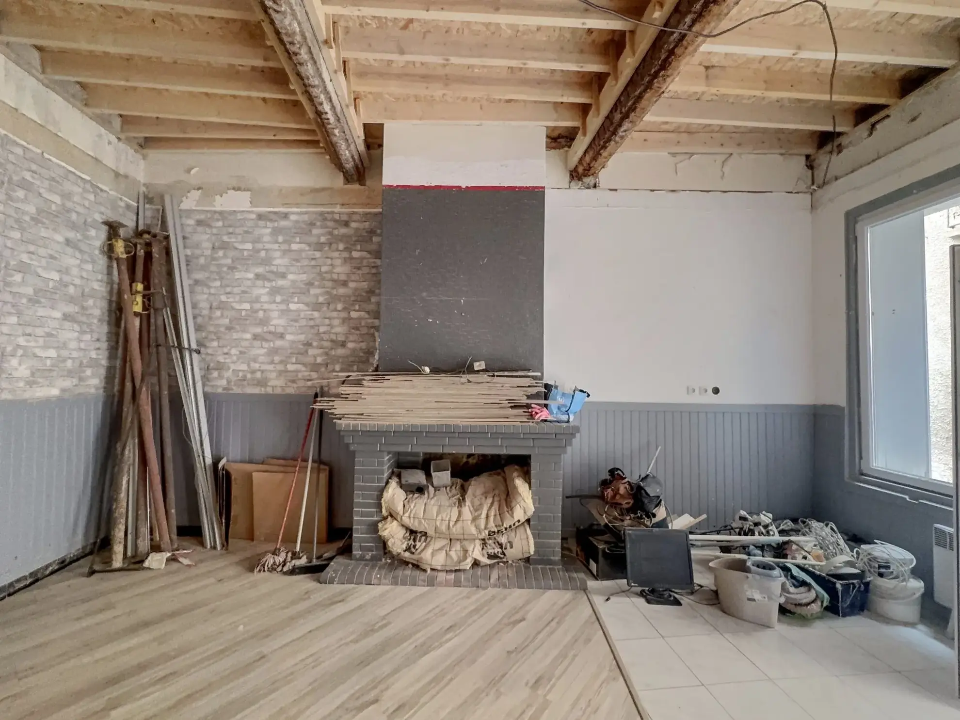 Maison de ville à Sérignan de 111 m² avec terrasse sans vis-à-vis, proche des plages