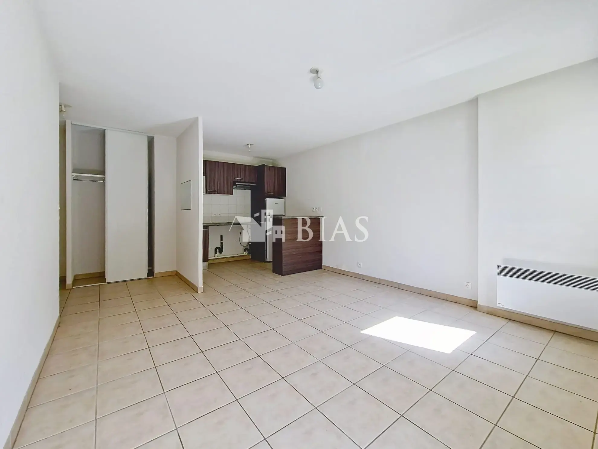 Appartement T3 à vendre à La Rivière Saint Sauveur - 52.77 m², balcon, parking privé