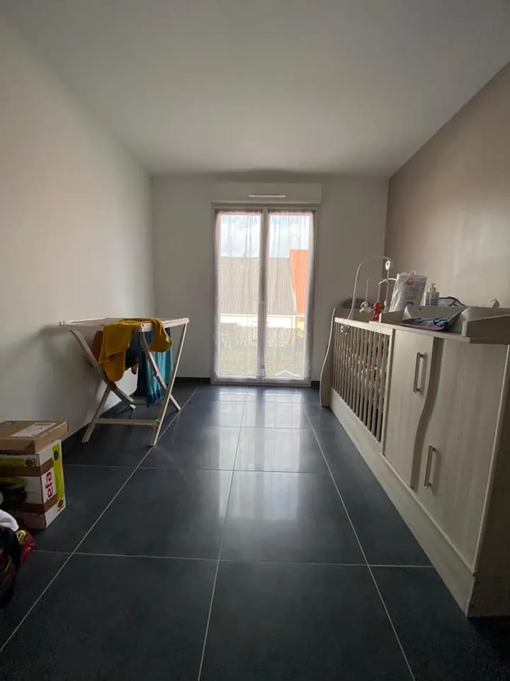 Maison individuelle en plain-pied à Croixrault avec 3 chambres et norme RE2020 