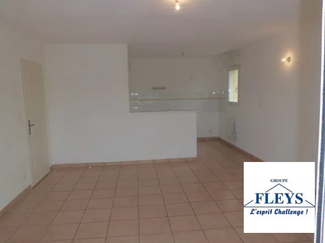 appartement T2 à vendre à Verdun-sur-Garonne avec balcon et parking privé