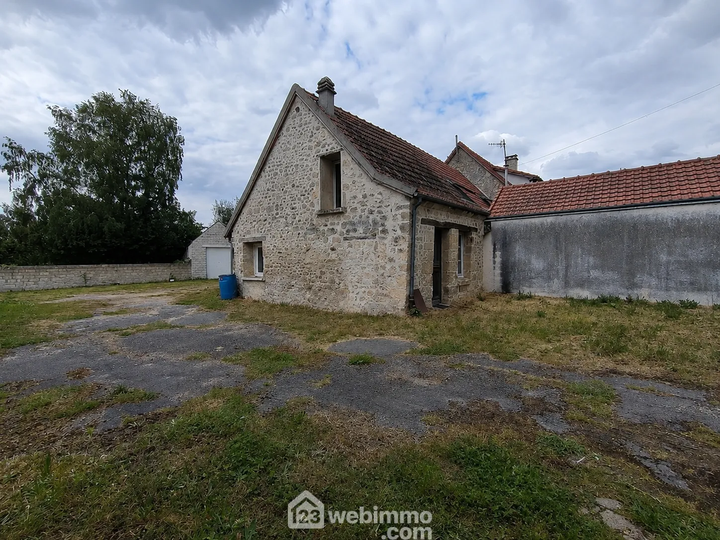 Maison 30m² à vendre à Mont-Notre-Dame - Opportunité d'investissement ou résidence