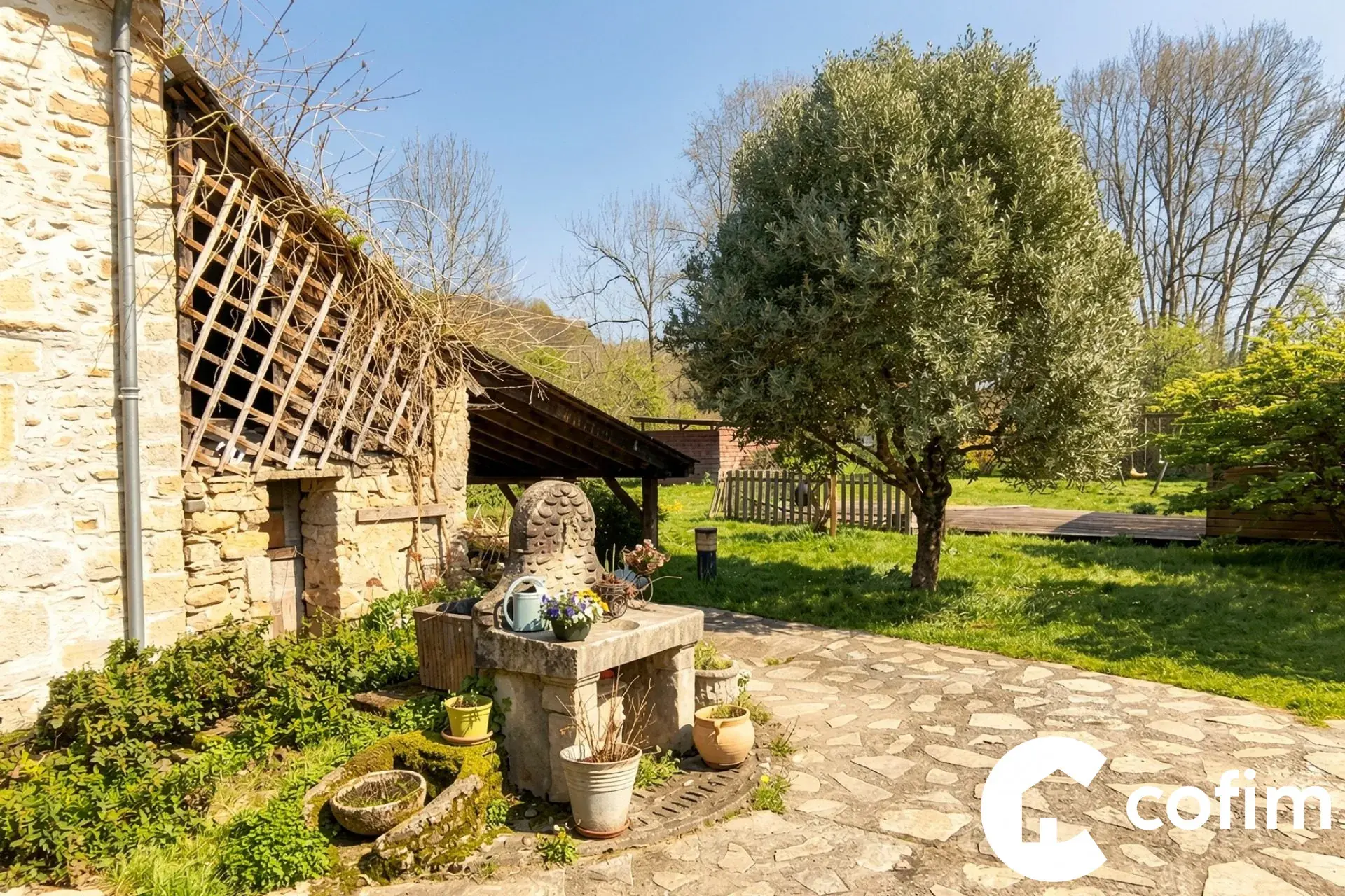 Magnifique maison de campagne à Escout avec grand jardin et 6 chambres