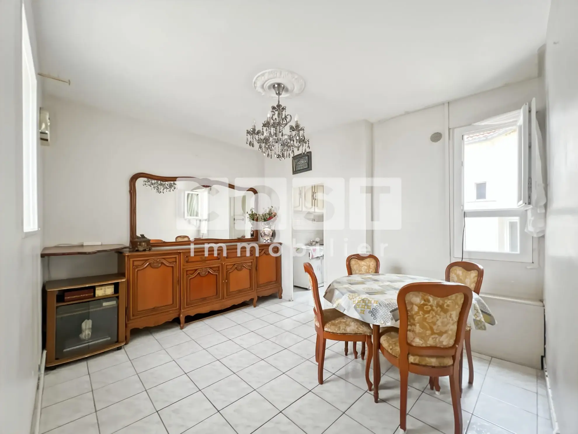 Appartement traversant à Bois-Colombes de 39,52 m² proche gare et commerces
