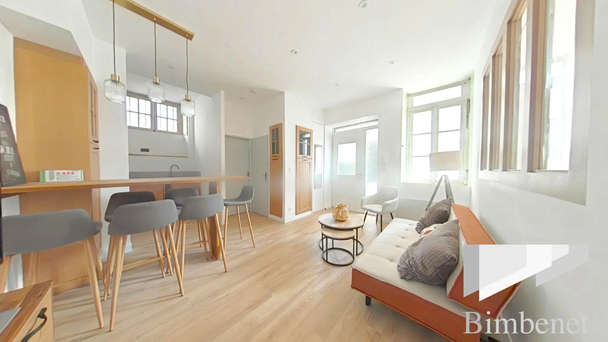 Appartement 3 pièces rénové au cœur d'Orléans, calme et lumineux