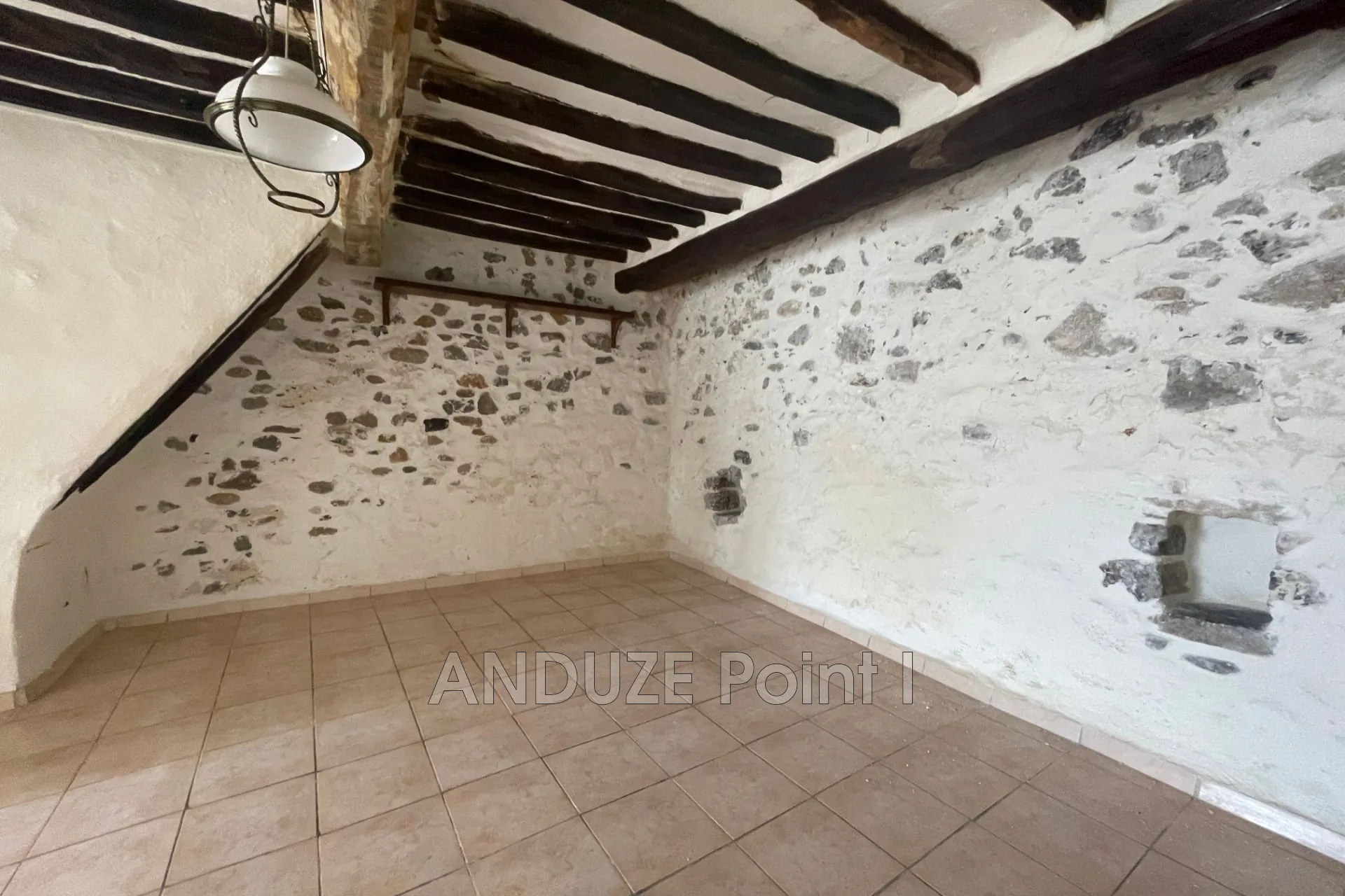 Maison de village à vendre à Anduze avec terrasse et vue dégagée