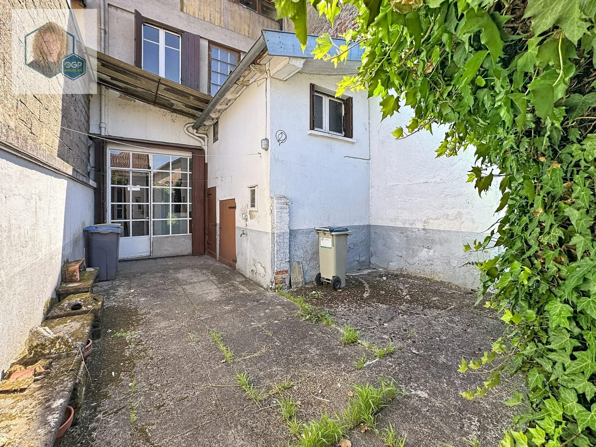 Charmante maison de ville avec jardin à Montauban, potentiel d'aménagement et emplacement idéal