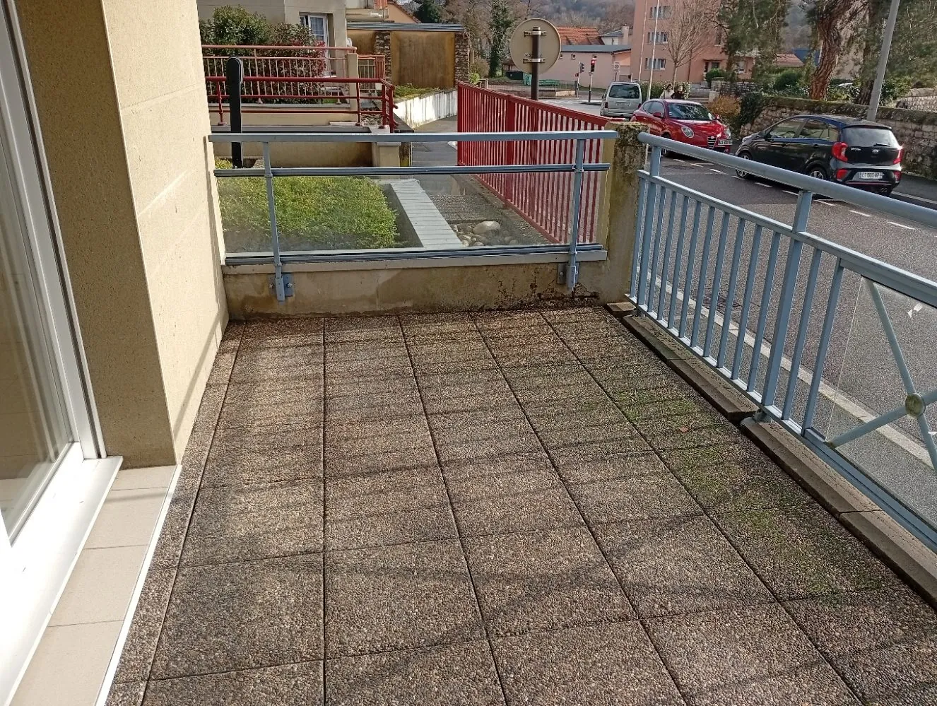 Charmant appartement T4 avec terrasse et garage à Belfort dans le quartier Brasse 