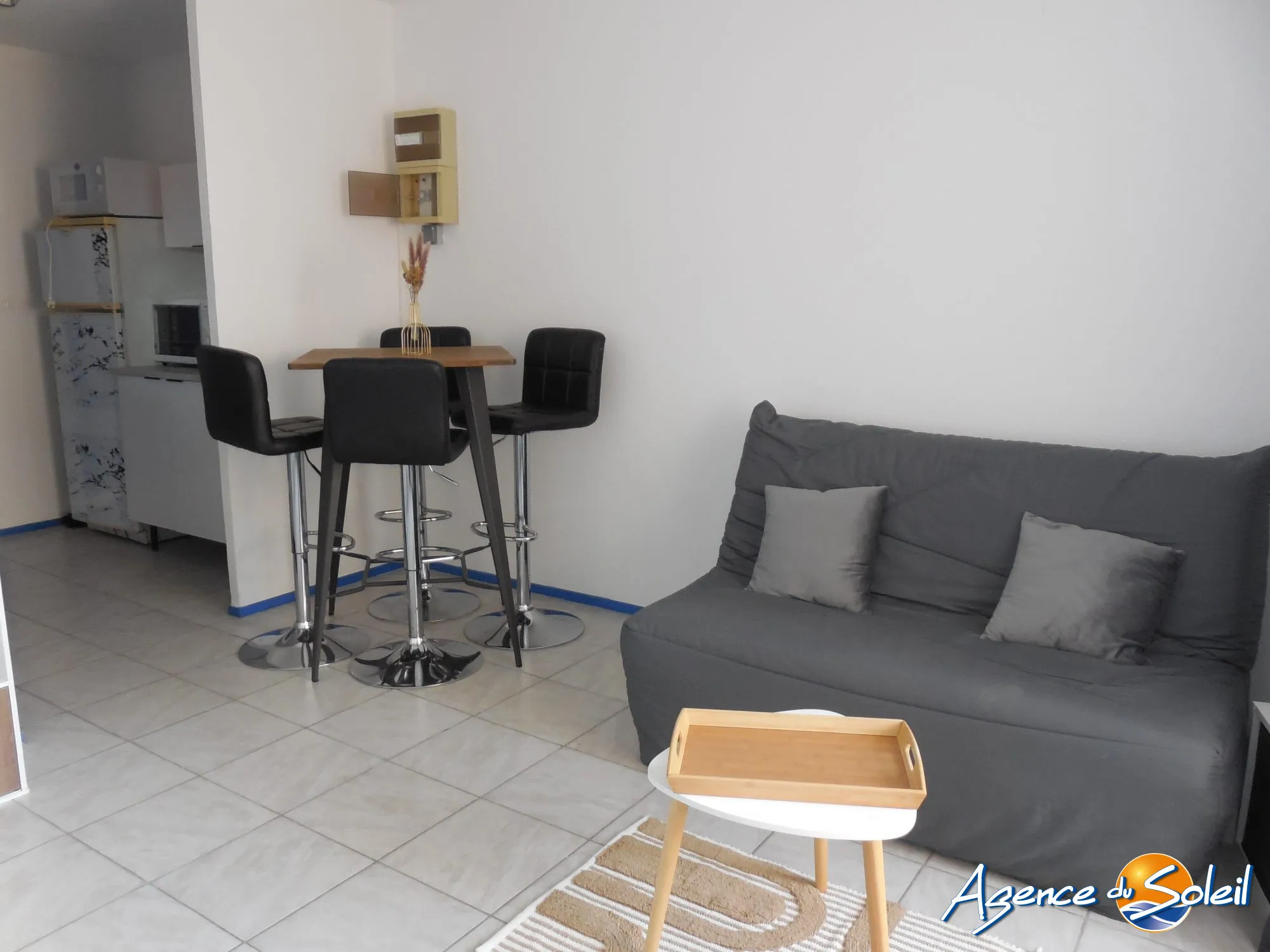 Studio avec balcon à Port-la-Nouvelle, proche plage et commerces 