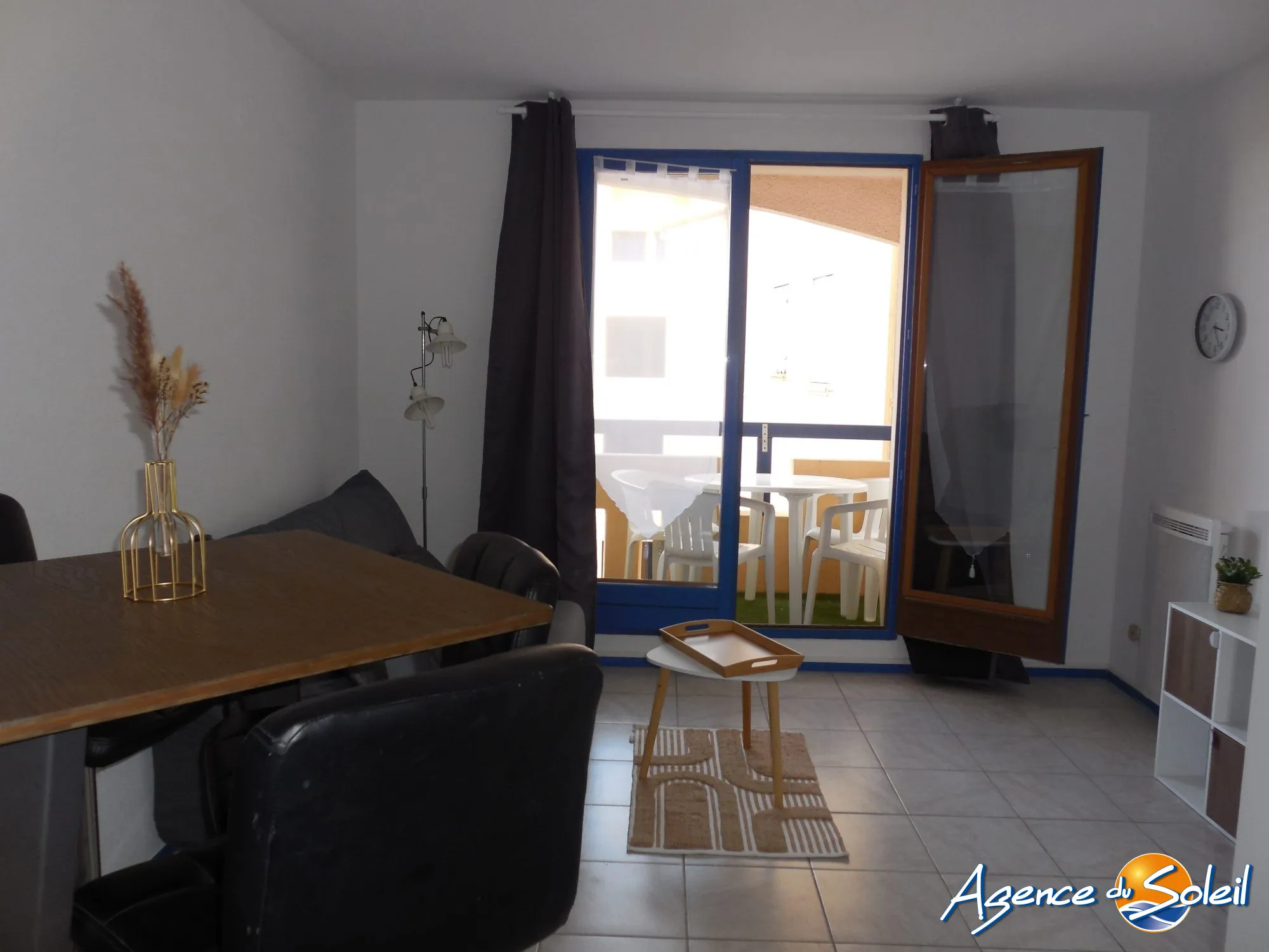 Studio avec balcon à Port-la-Nouvelle, proche plage et commerces 