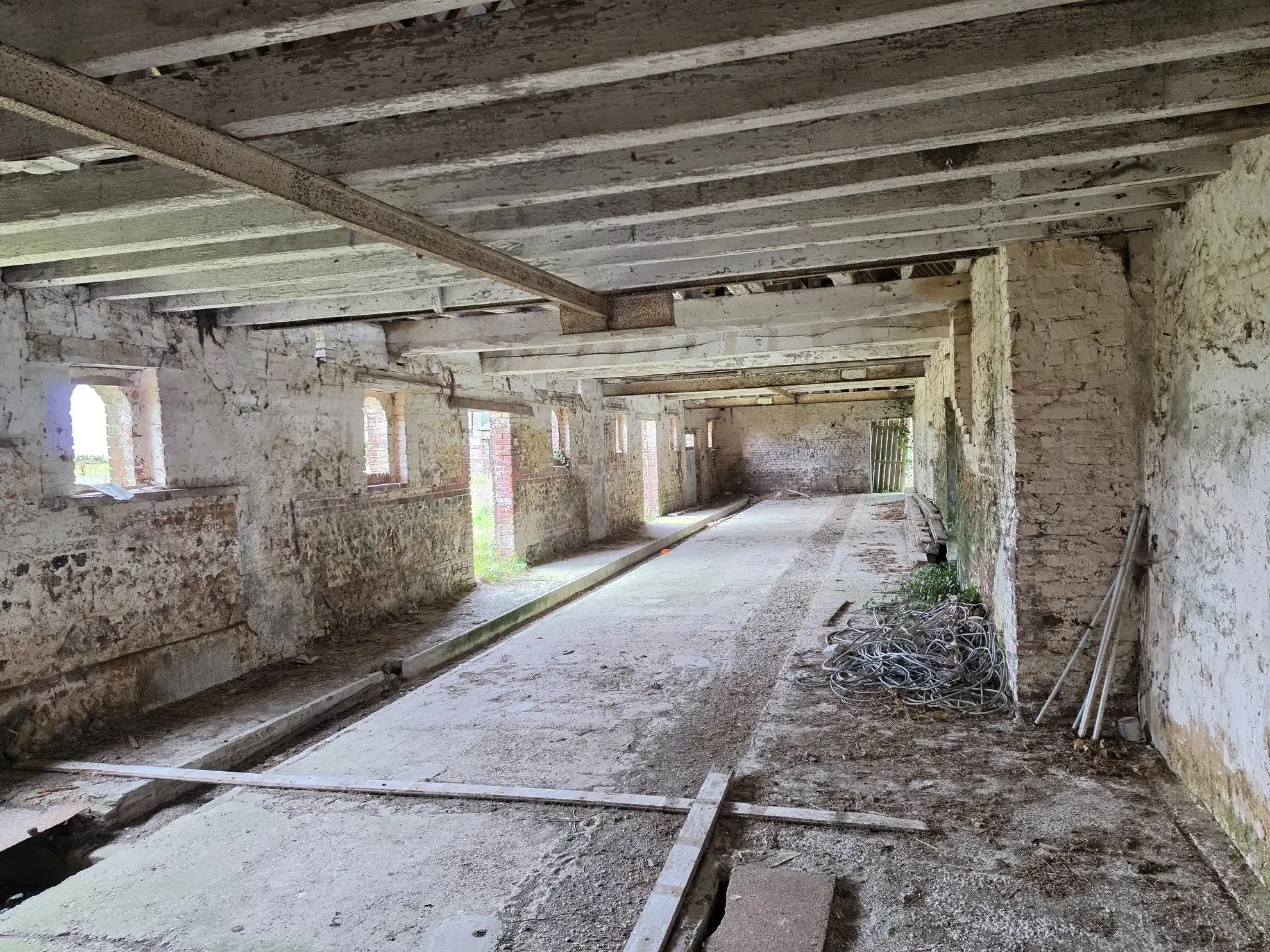 Ancienne bâtisse en briques et silex à vendre proche d'Etretat, Fécamp 