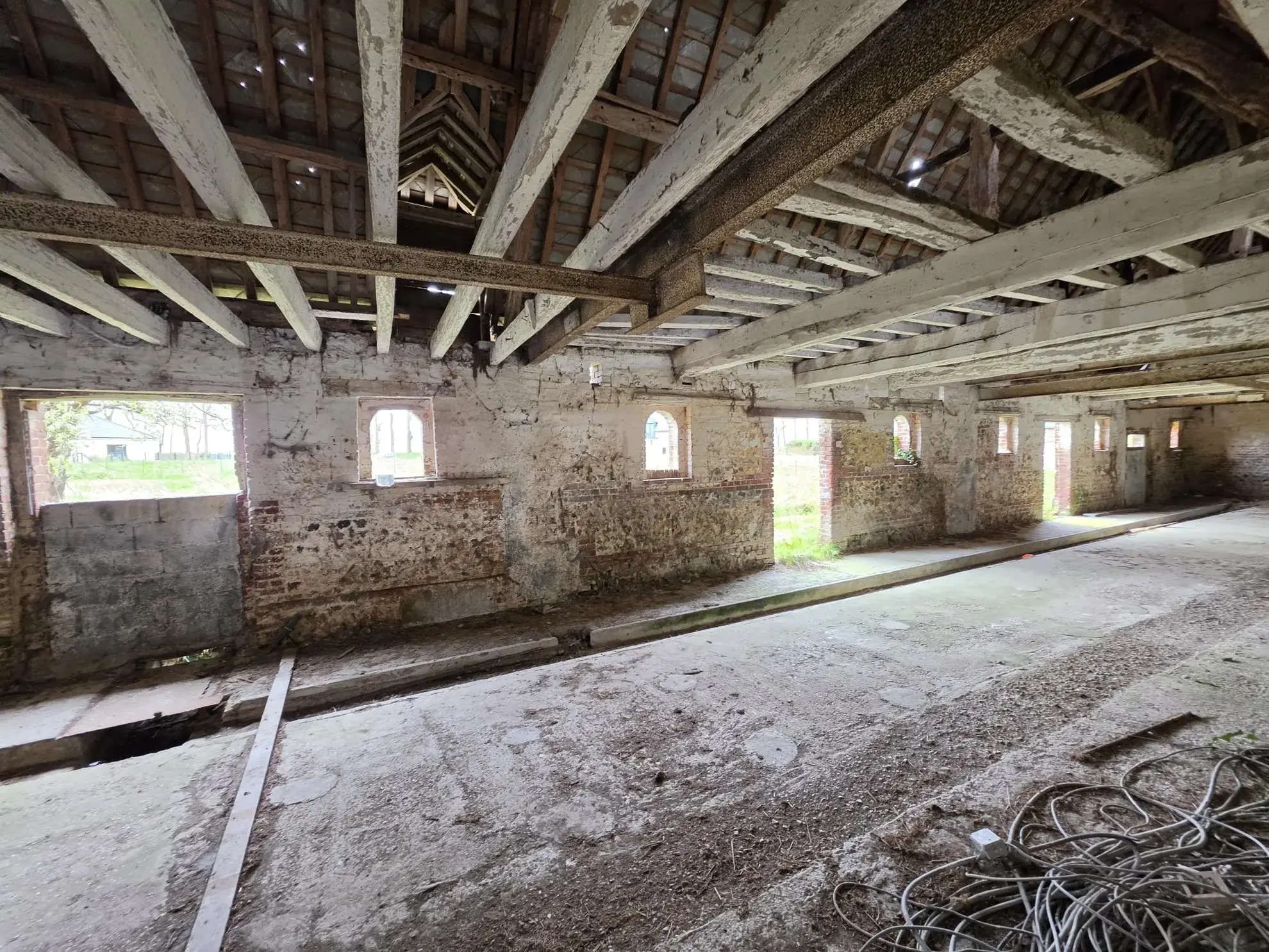 Ancienne bâtisse en briques et silex à vendre proche d'Etretat, Fécamp 