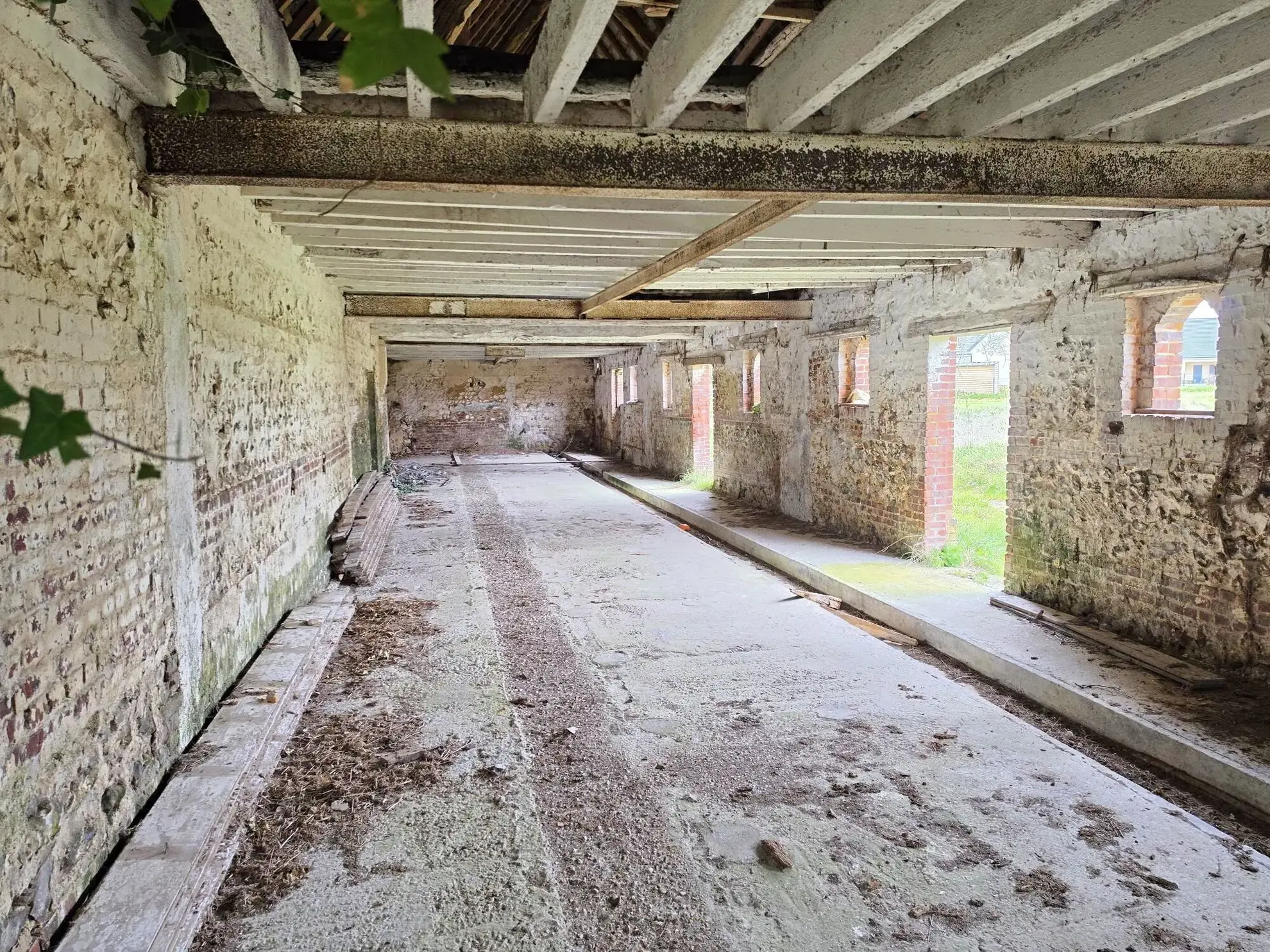 Ancienne bâtisse en briques et silex à vendre proche d'Etretat, Fécamp 