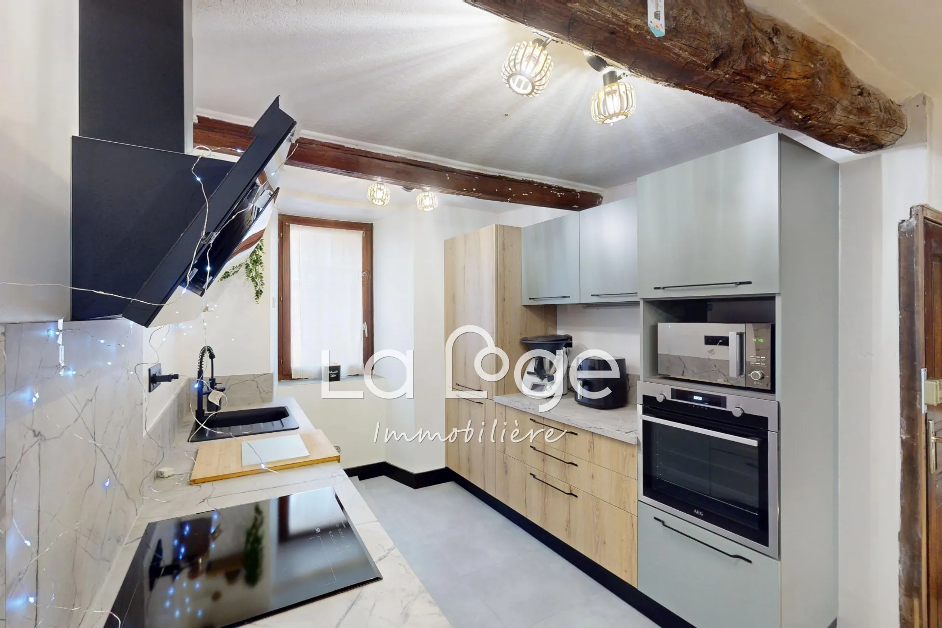 Maison de village rénovée avec 4 chambres à Tallard - Opportunité à saisir 