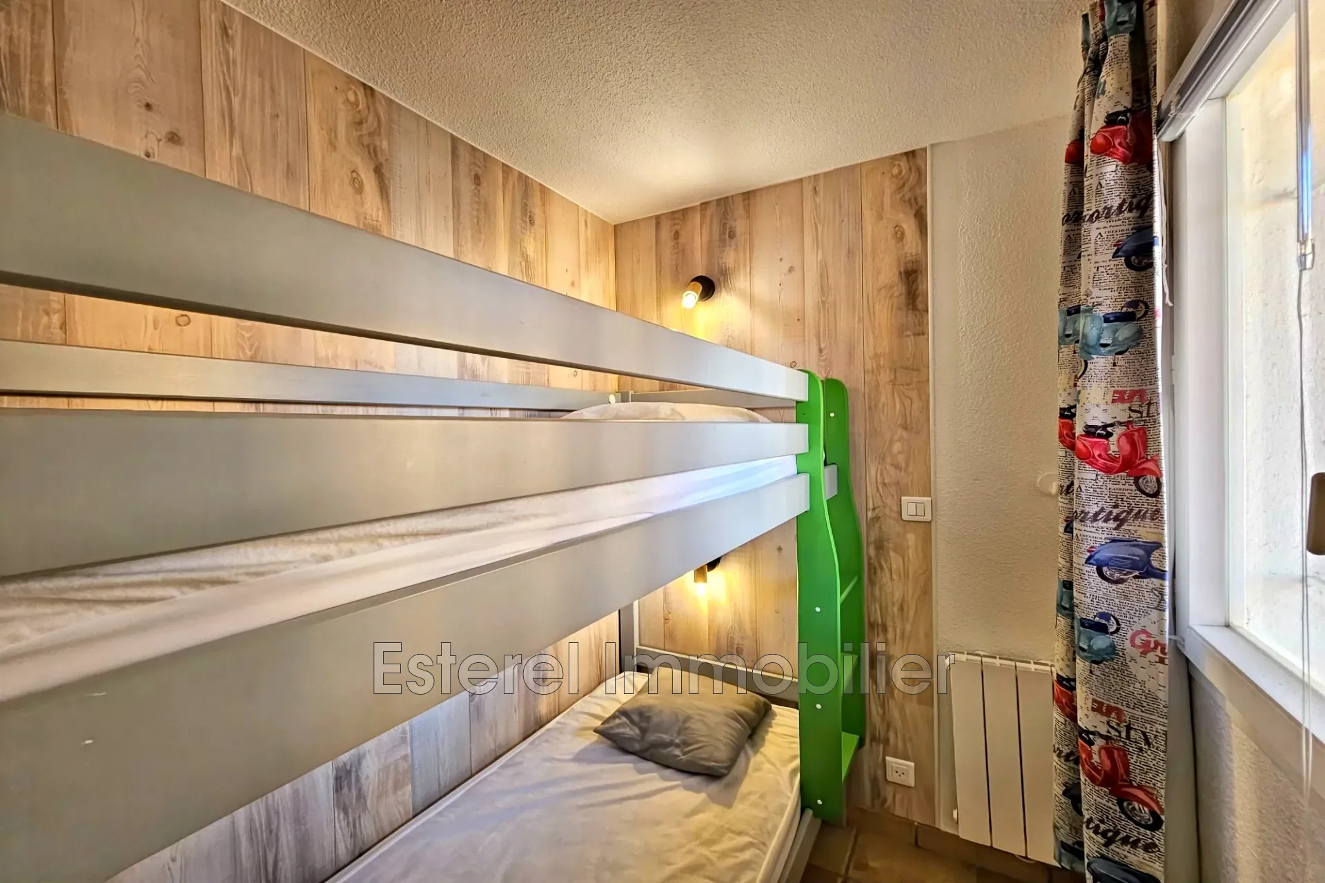 Appartement 3 pièces avec vue mer à Cap Estérel, piscine, parking et terrasse 