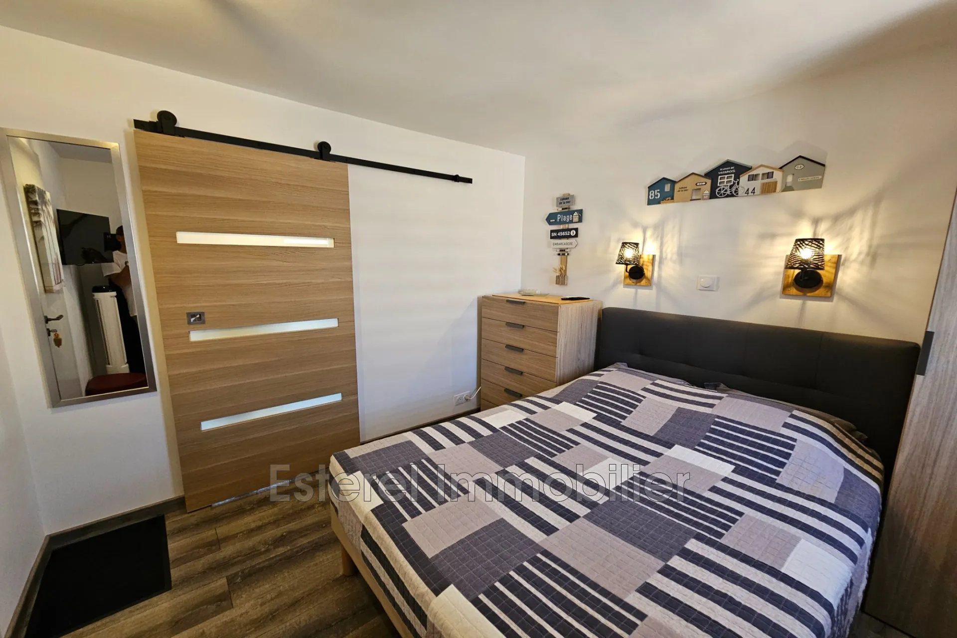 Charmant appartement 2 pièces avec terrasse à Agay dans le quartier de la Rade 
