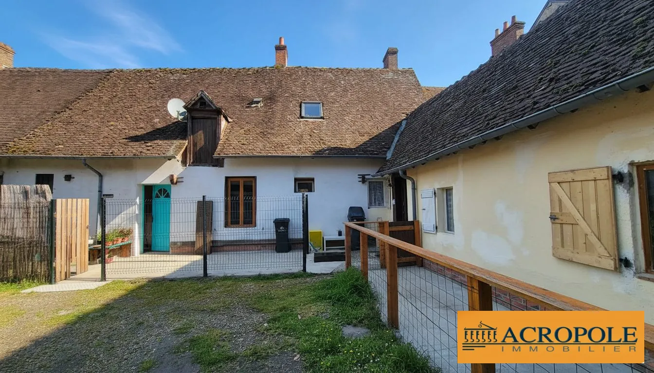 Ensemble immobilier de 3 logements à Blancafort - Investissement locatif rentable