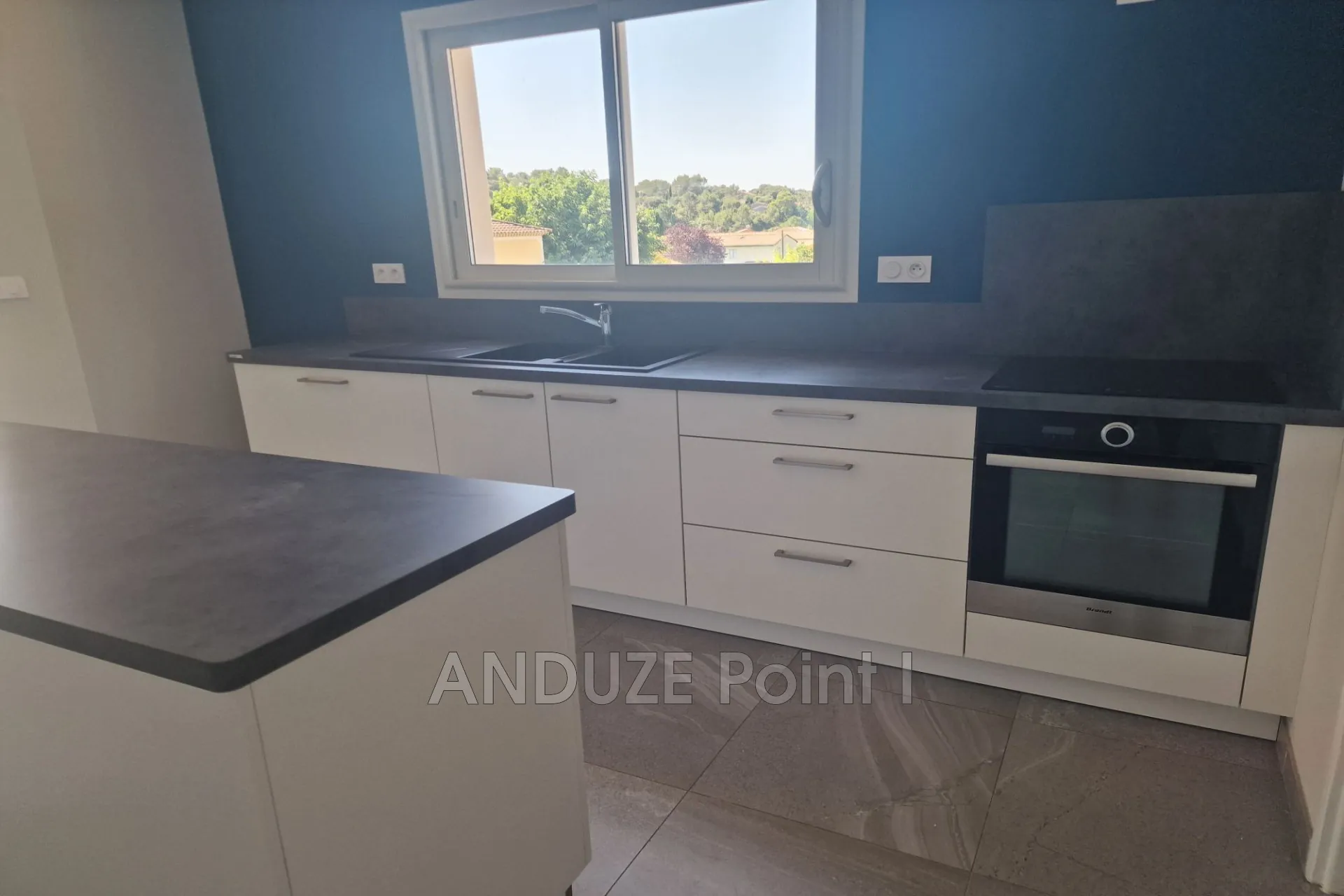 Appartement 4 pièces à vendre à Boisset-et-Gaujac avec jardin et terrasse