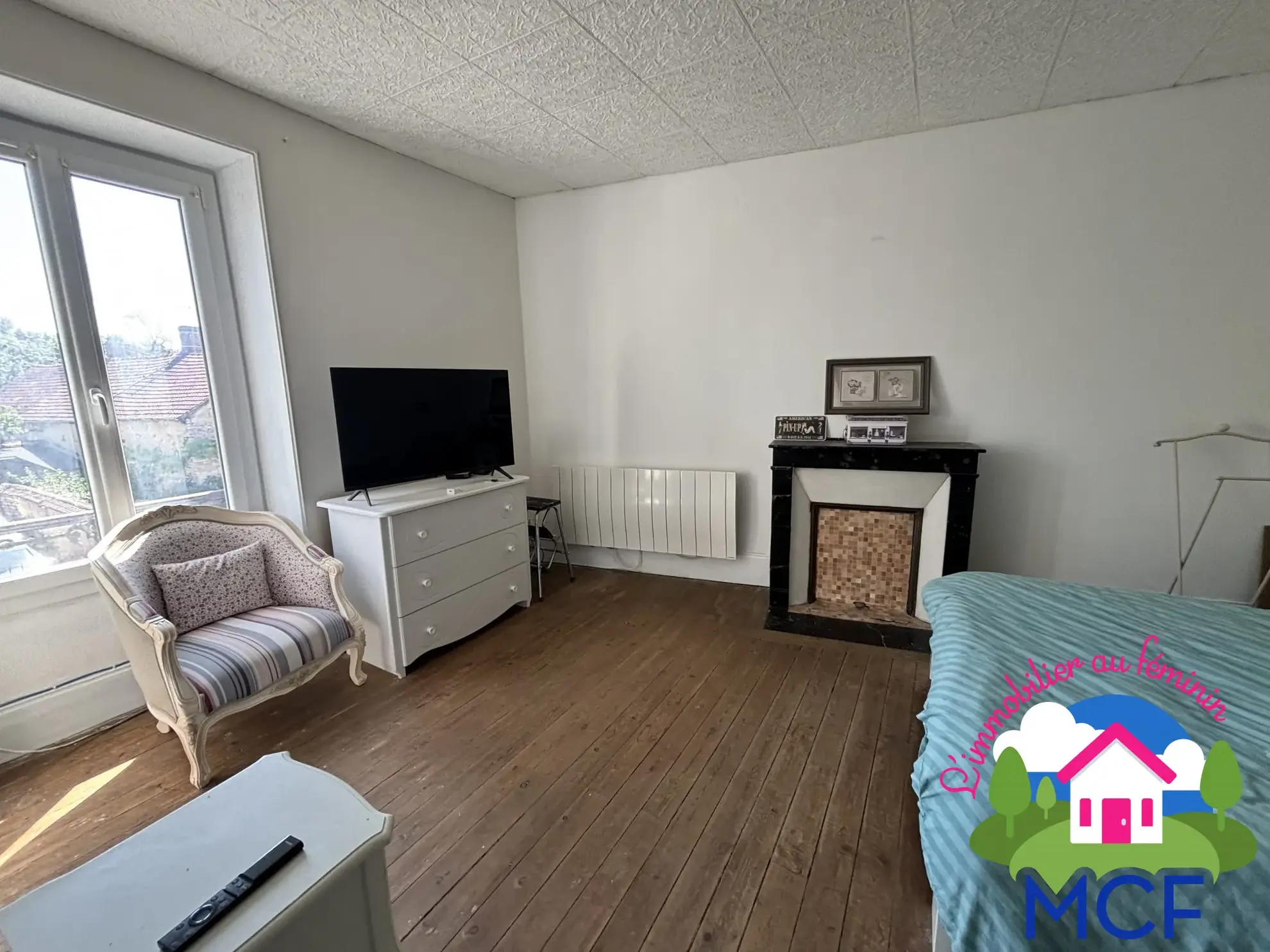 Maison ancienne à vendre à Bueil - 60 m² avec jardin et dépendances 