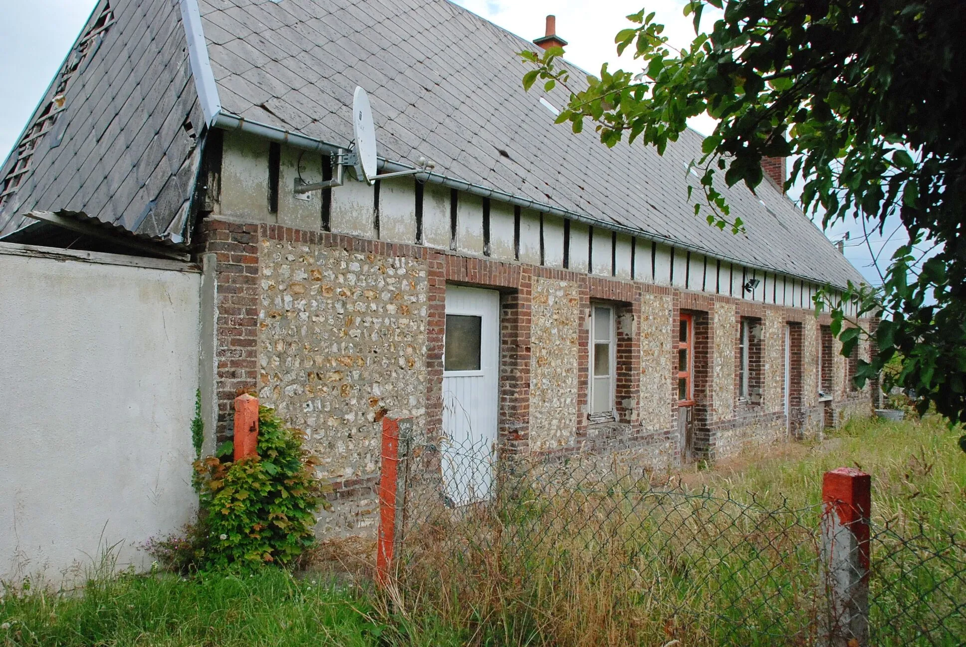 Maison à rénover proche de la mer à Fécamp – 81 m²