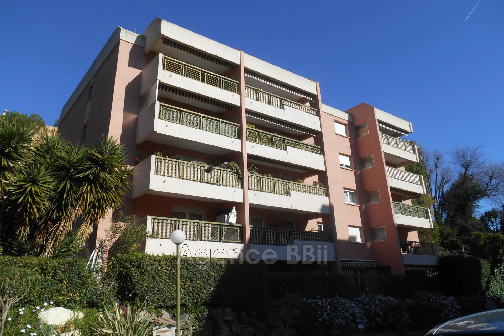 Vente Studio 32m² avec Terrasse à Nice Nord Le Ray