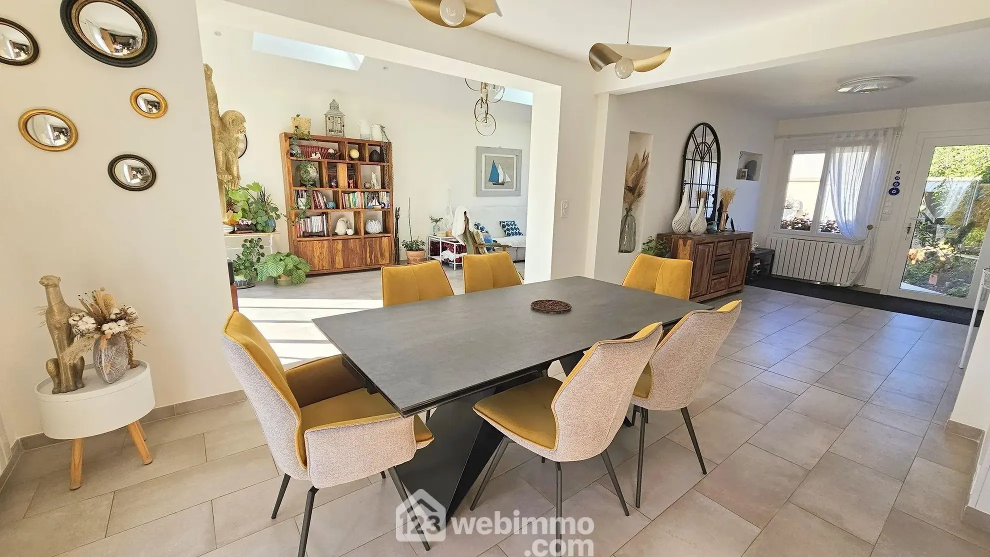 Belle maison rénovée de 116 m² à Milly-la-Forêt avec garage et terrasse 