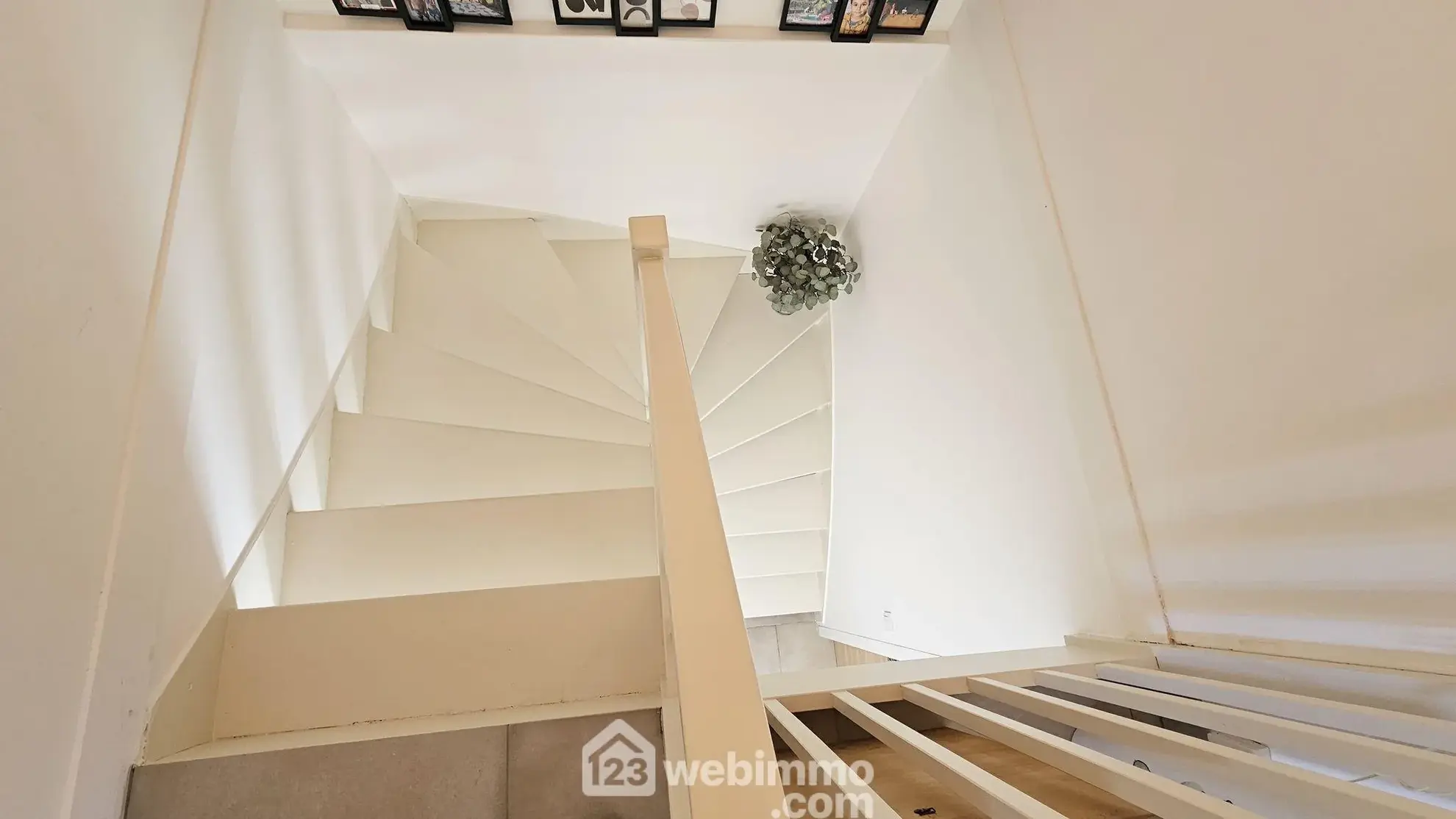 Belle maison rénovée de 116 m² à Milly-la-Forêt avec garage et terrasse 