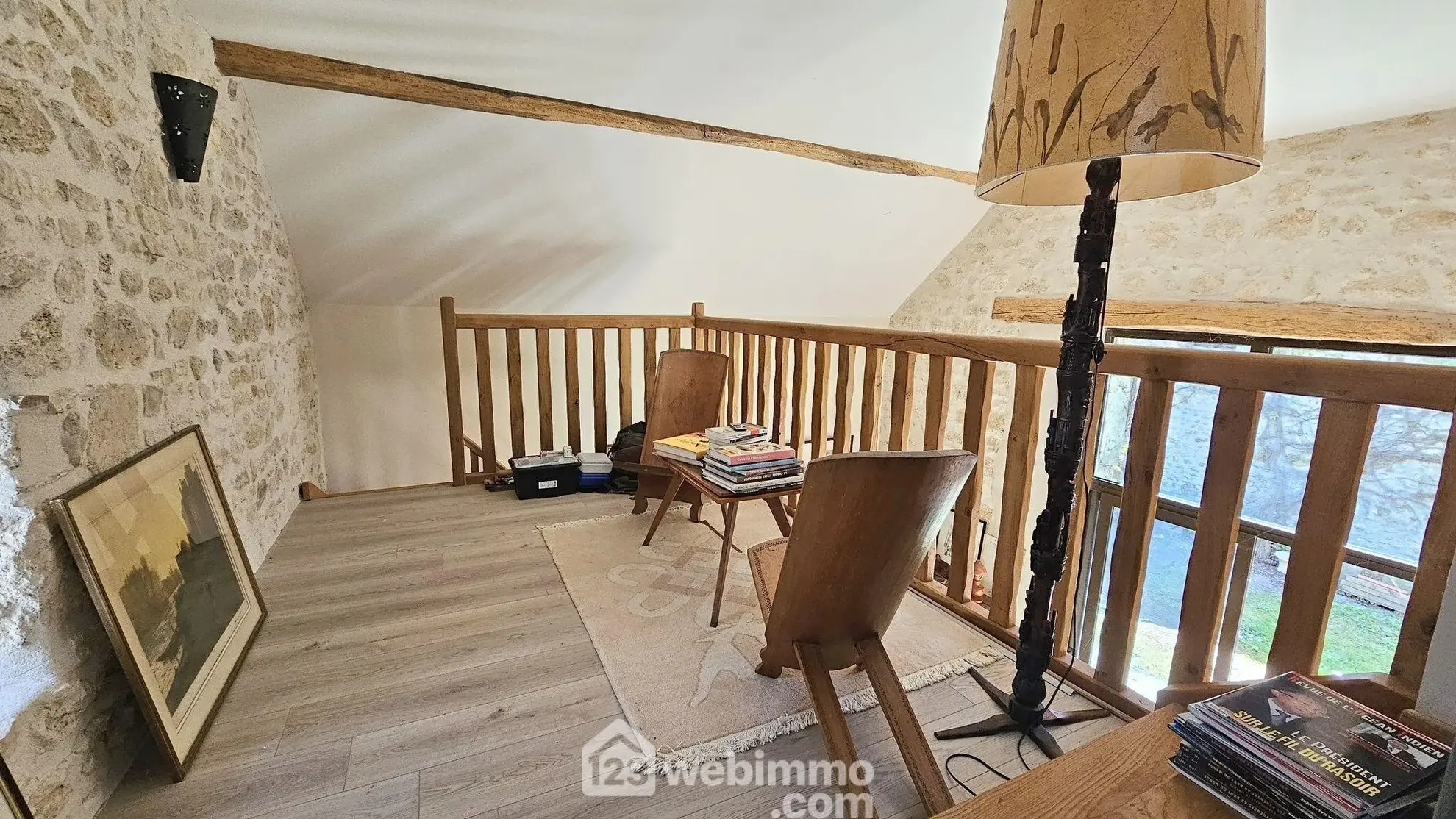 Maison en pierre de 120 m² avec jardin intime à Larchant 