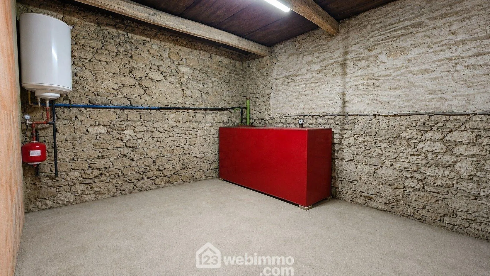Maison en pierre de 120 m² avec jardin intime à Larchant 