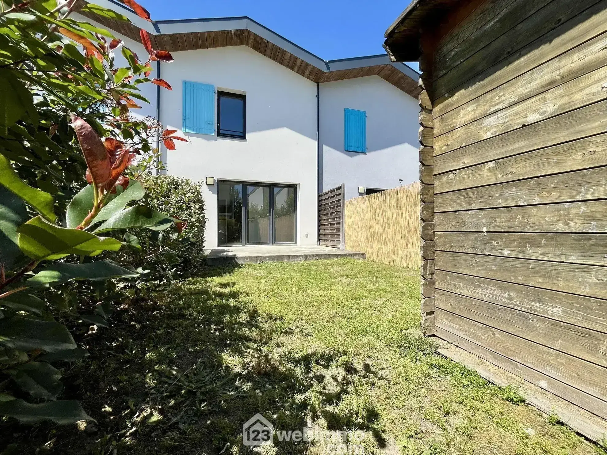 Appartement duplex de 63m² avec jardin privé à Parempuyre 