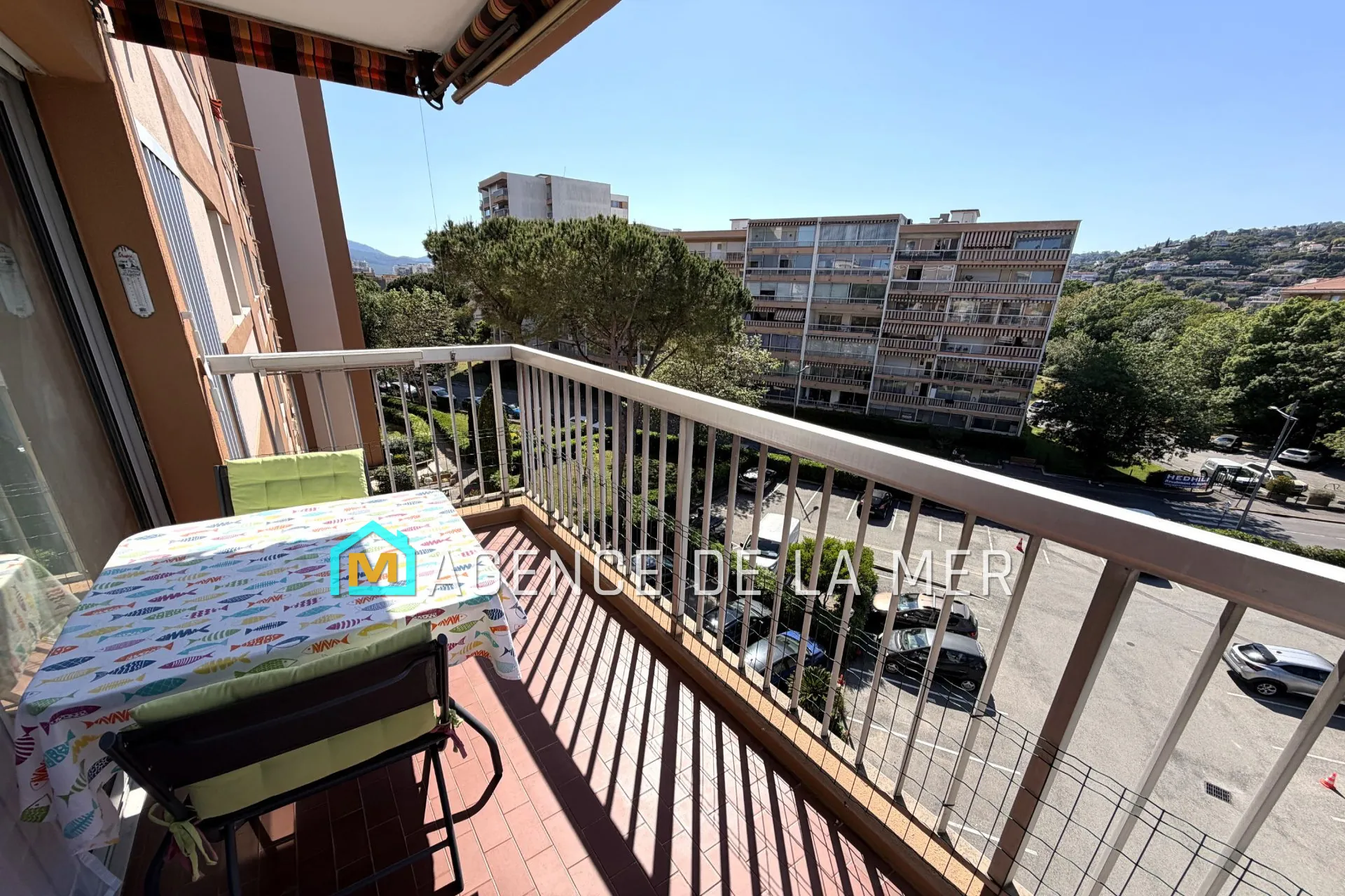 A vendre appartement 2 pièces avec terrasse à Mandelieu-la-Napoule