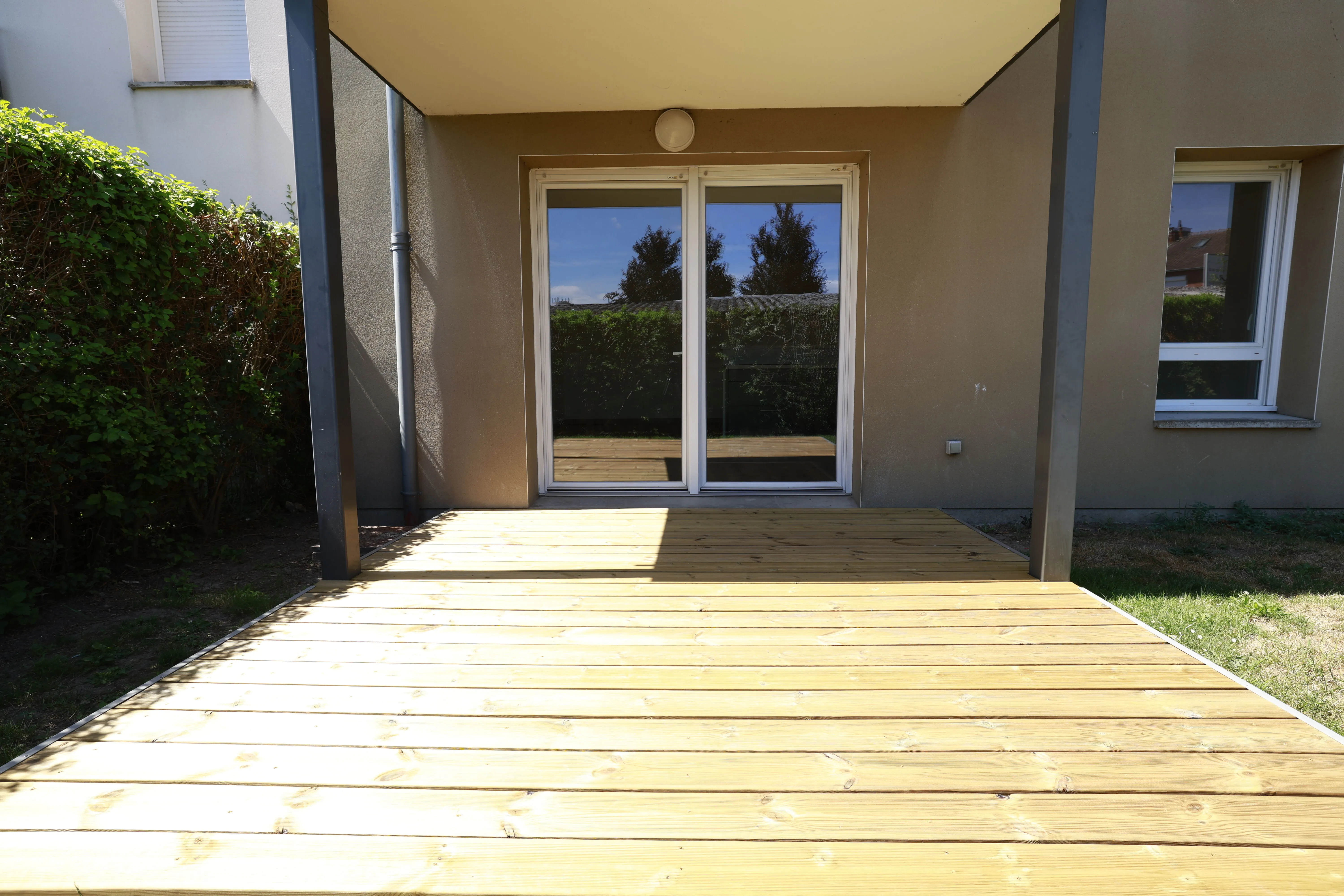 Appartement récent avec jardin privatif, terrasse et parking à Wasquehal 