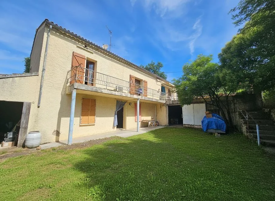 Maison à vendre à Albi avec grand terrain et dépendances - Secteur calme