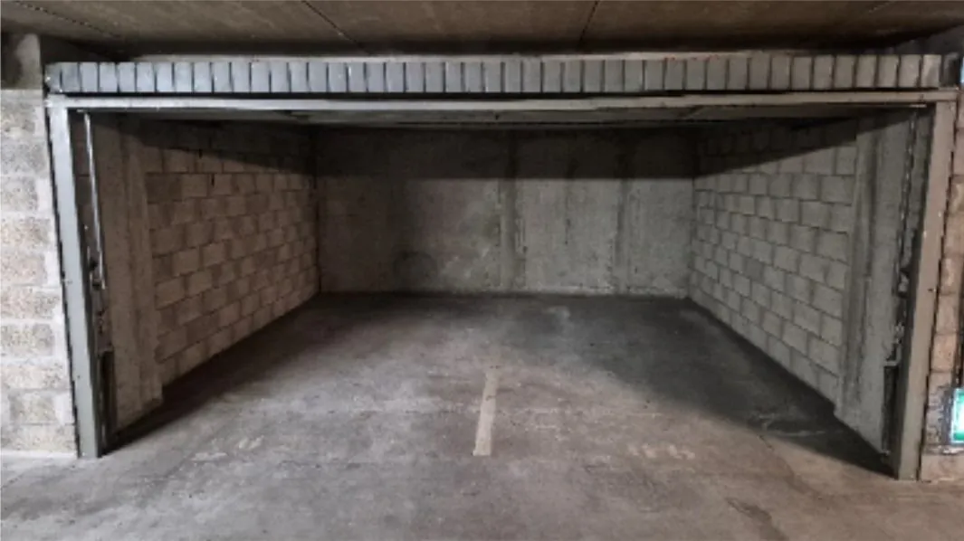 Double garage sécurisé à Lyon 3 Villette - Stationnement privé